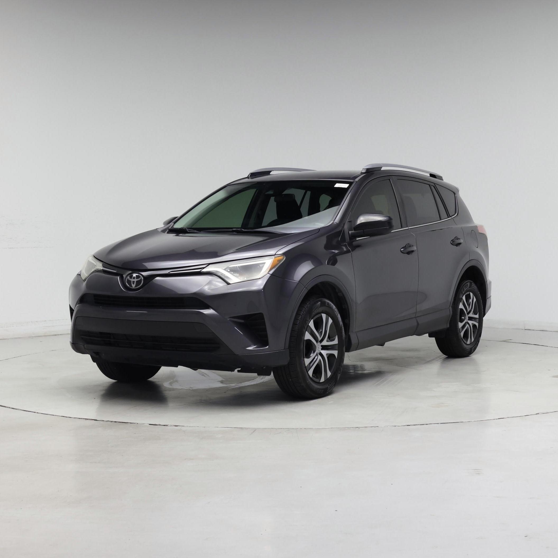 Thumbnail: 2018 Toyota RAV4 - 4