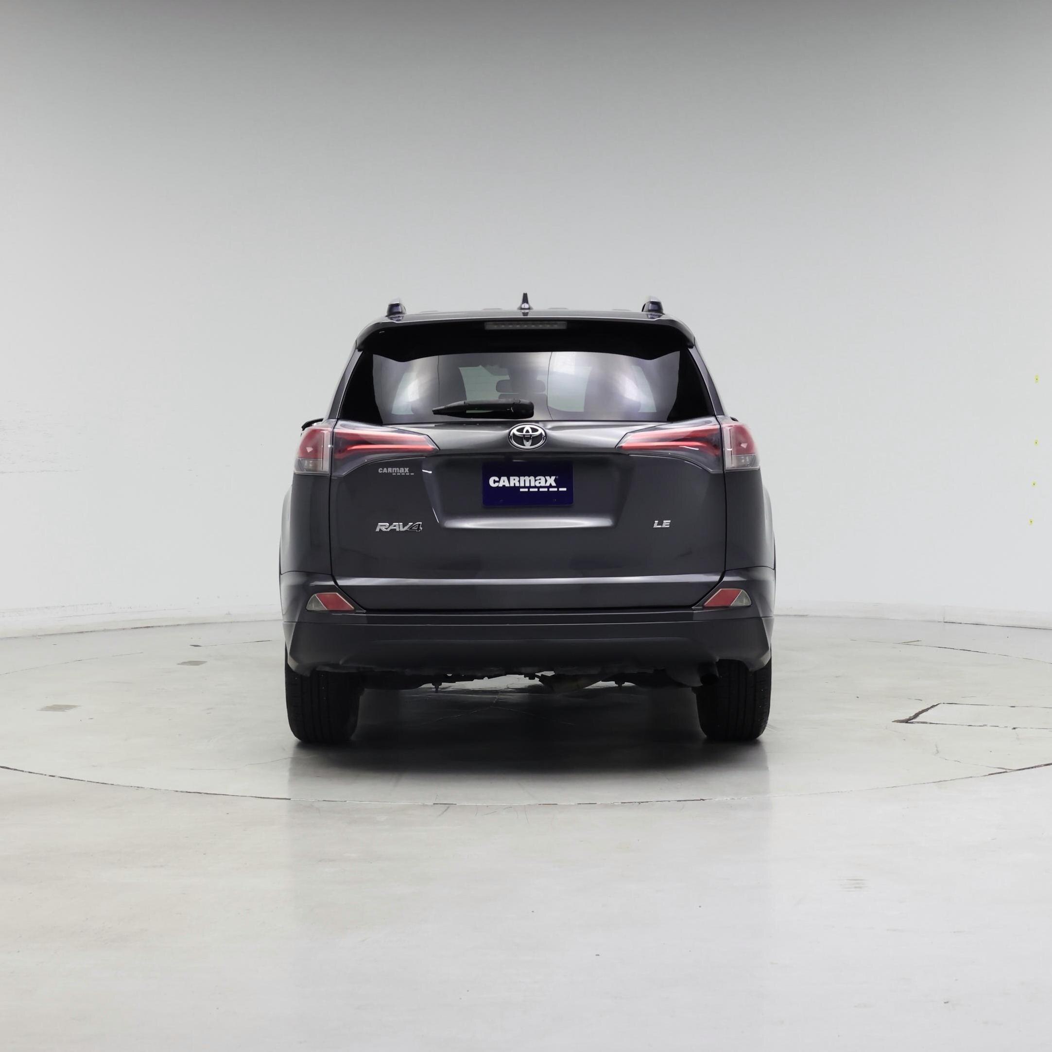 Thumbnail: 2018 Toyota RAV4 - 6