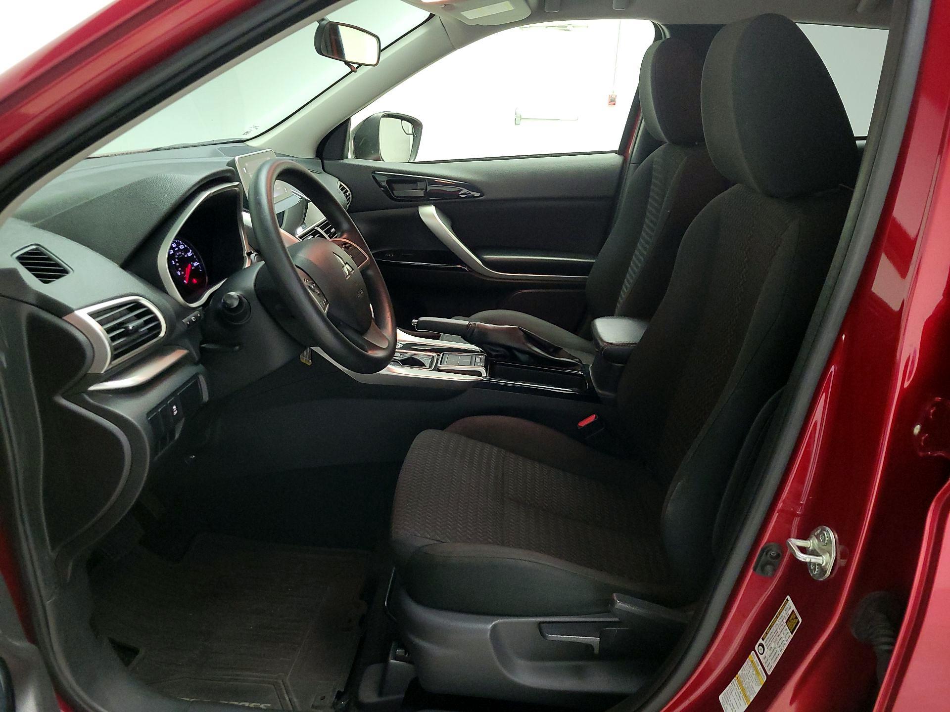 Thumbnail: 2020 Mitsubishi Eclipse Cross - 11