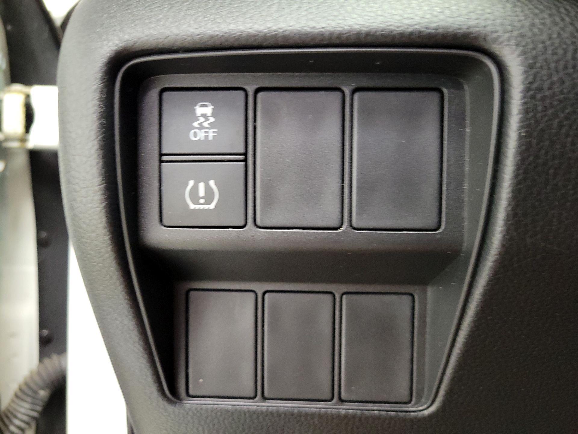 Thumbnail: 2017 Honda CR-V - 13