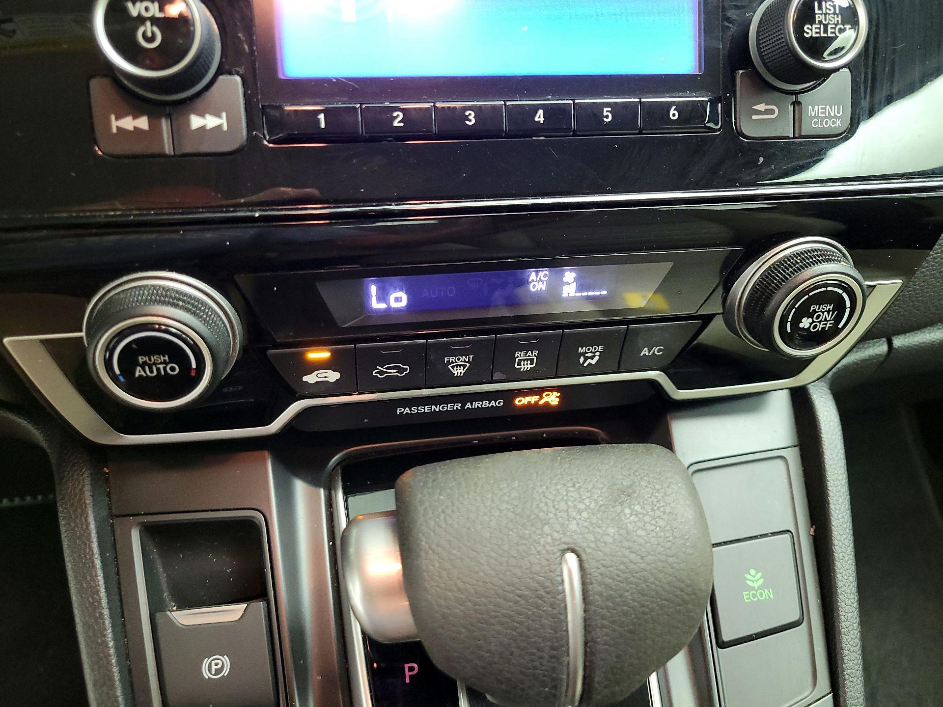 Thumbnail: 2017 Honda CR-V - 16