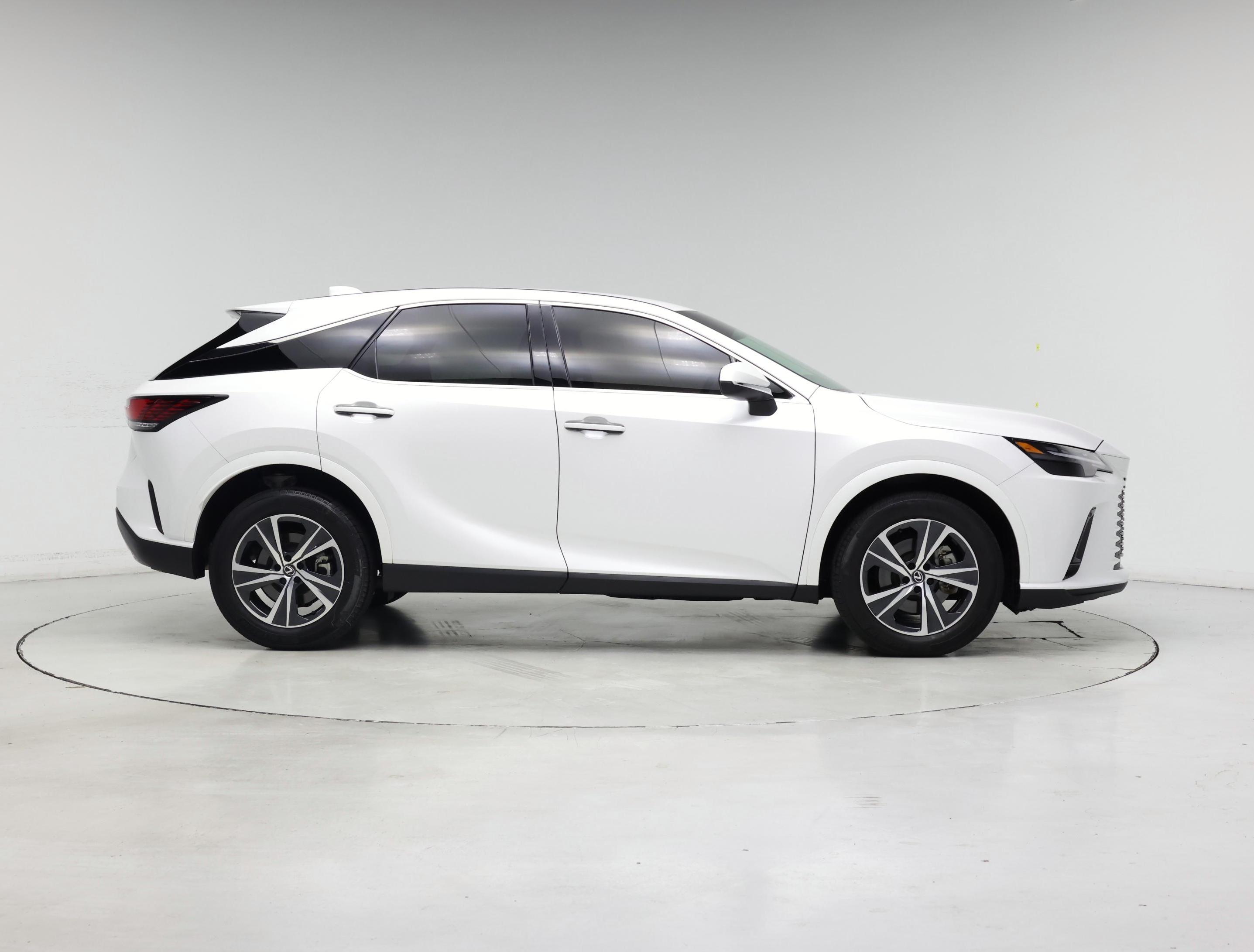 Thumbnail: 2024 Lexus RX - 7