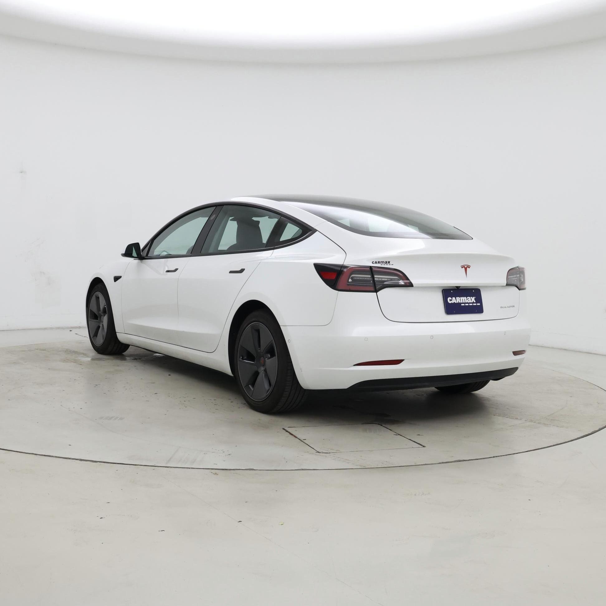 Thumbnail: 2021 Tesla Model 3 - 2