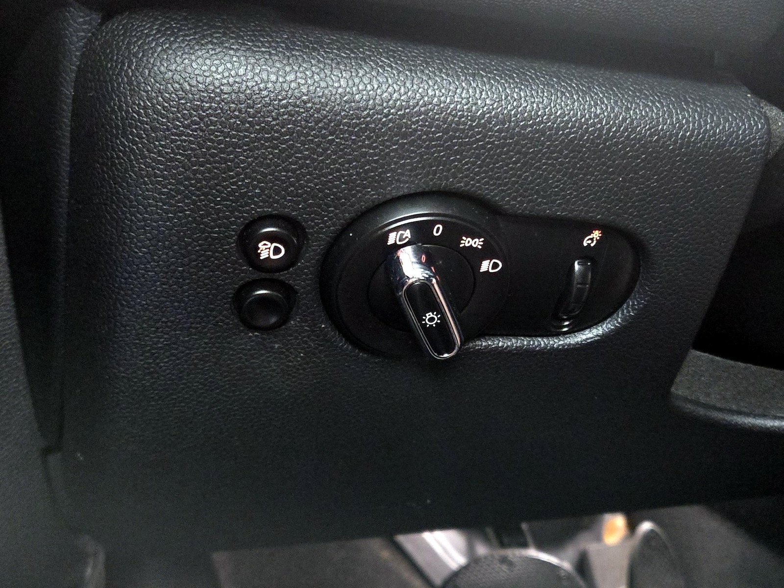 2022 MINI Hardtop 2 Door - Photo 14