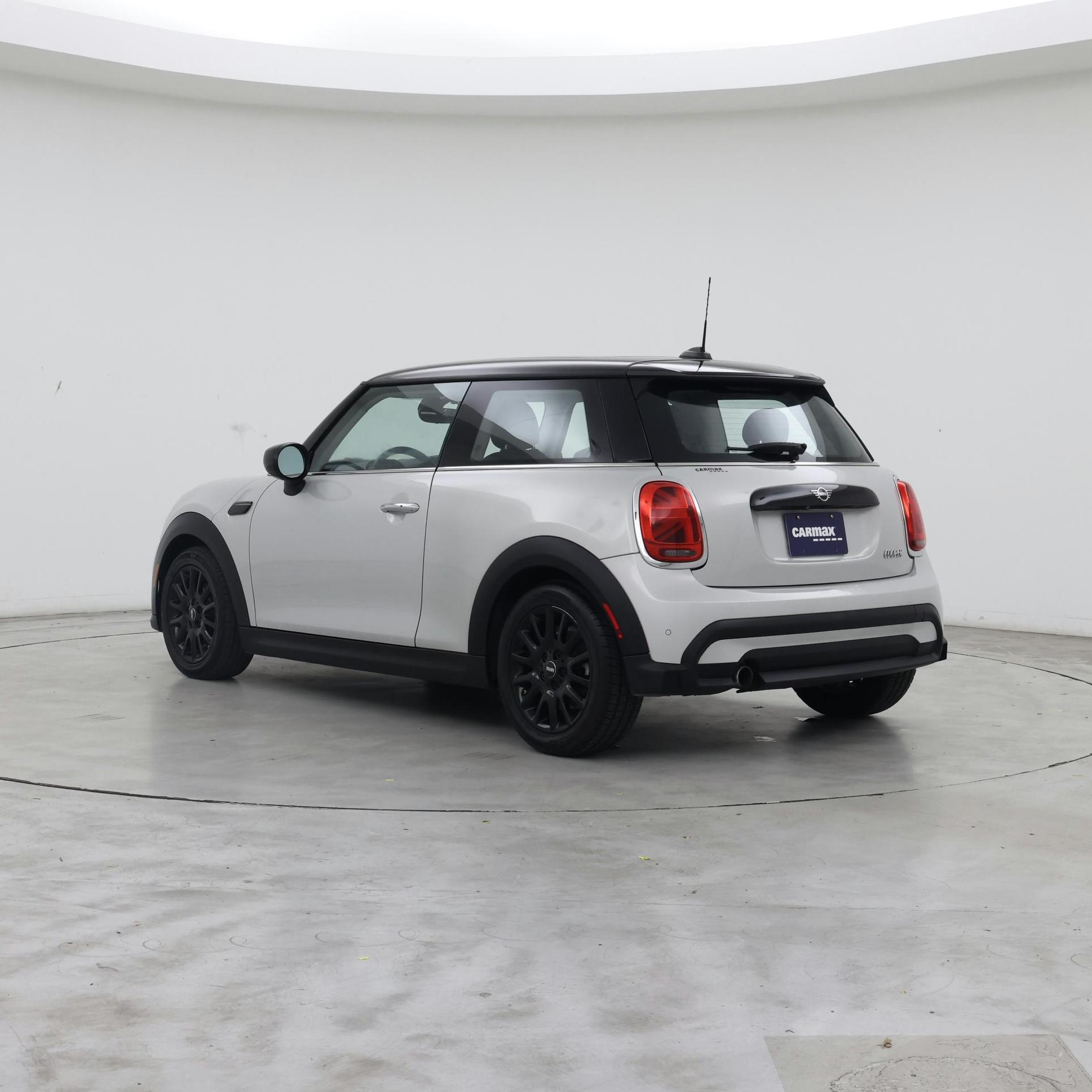 Thumbnail: 2022 MINI Cooper Hardtop - 2