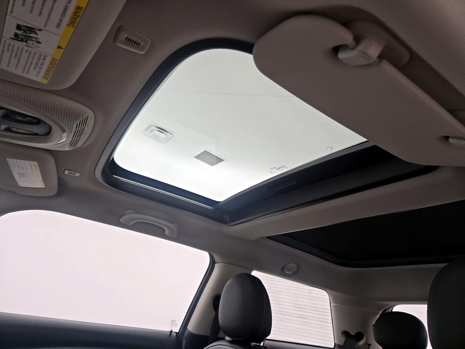2022 MINI Hardtop 2 Door - Photo 21