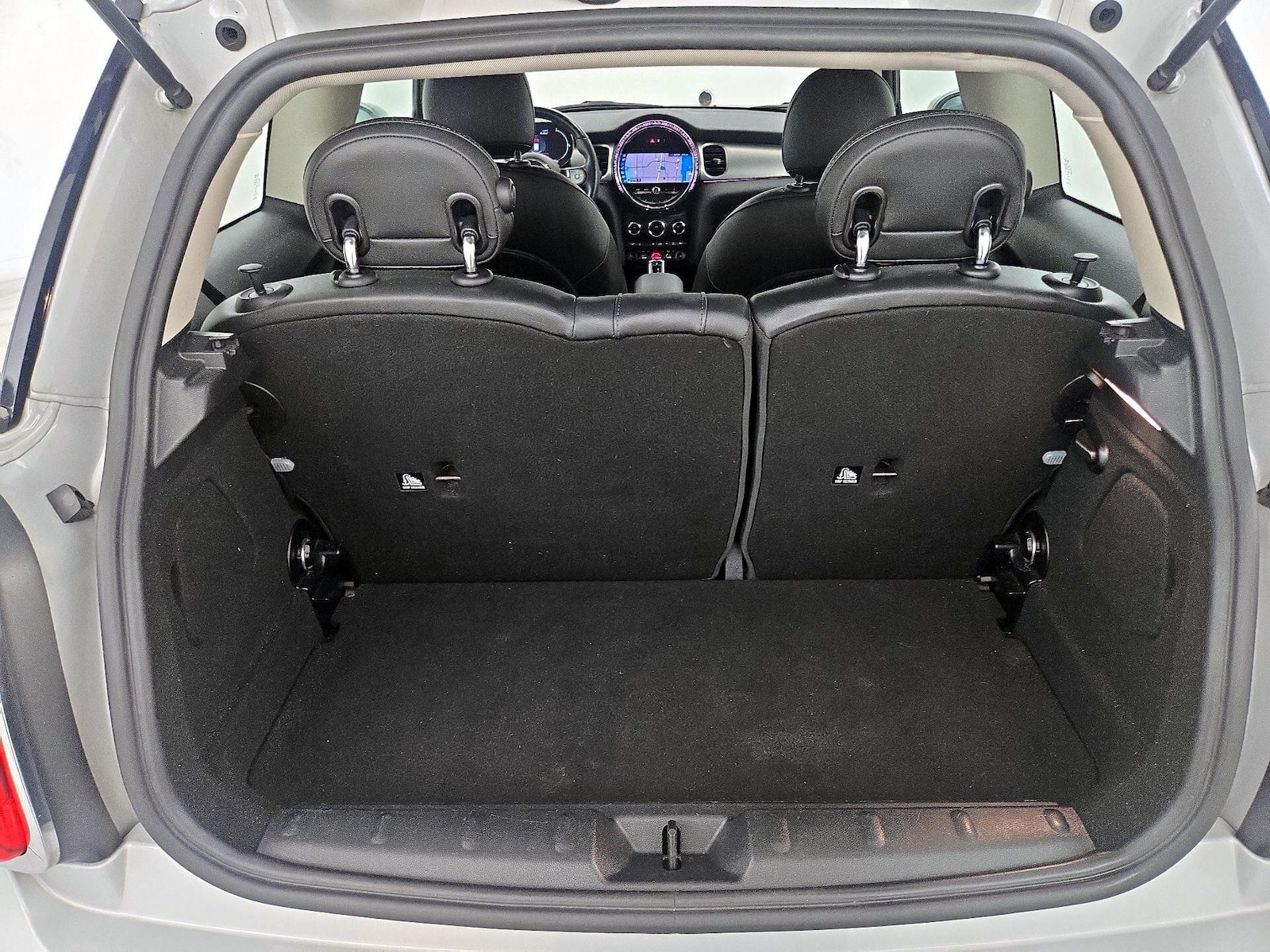 2022 MINI Hardtop 2 Door - Photo 23