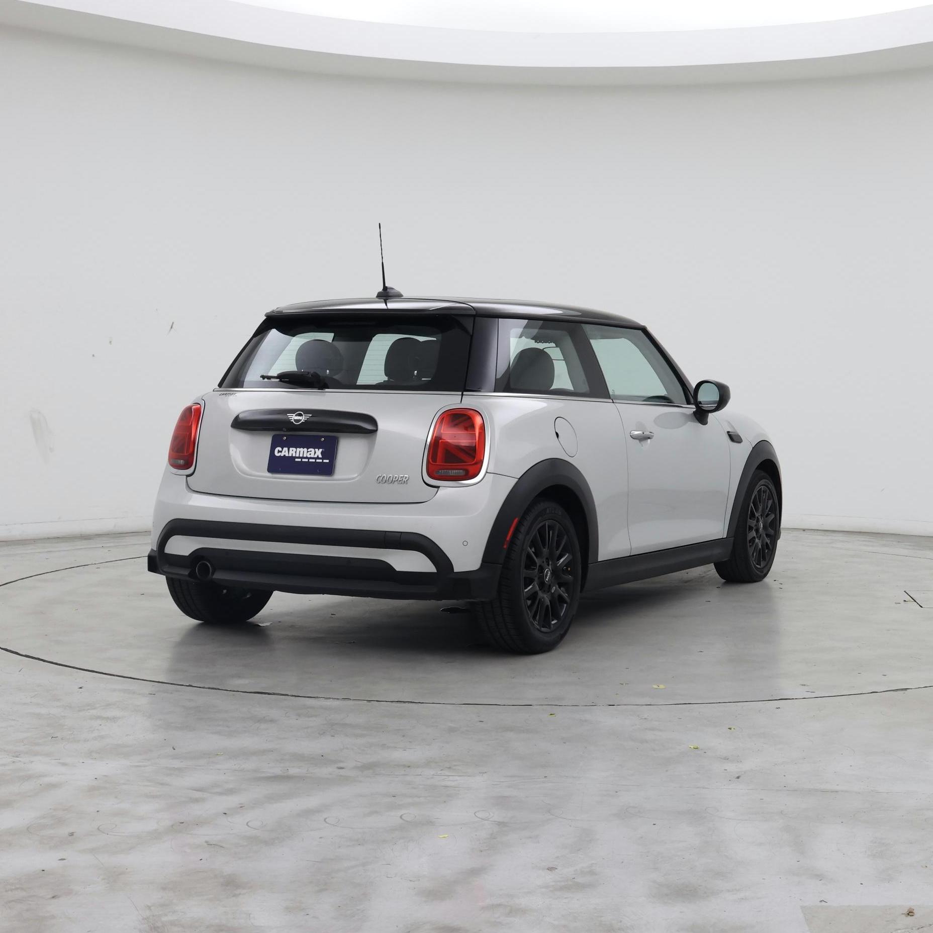 Thumbnail: 2022 MINI Cooper Hardtop - 8