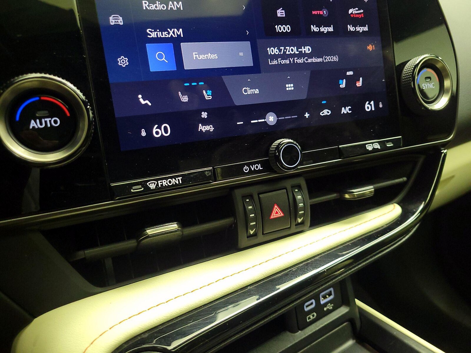 2024 Lexus NX 250 - Photo 18