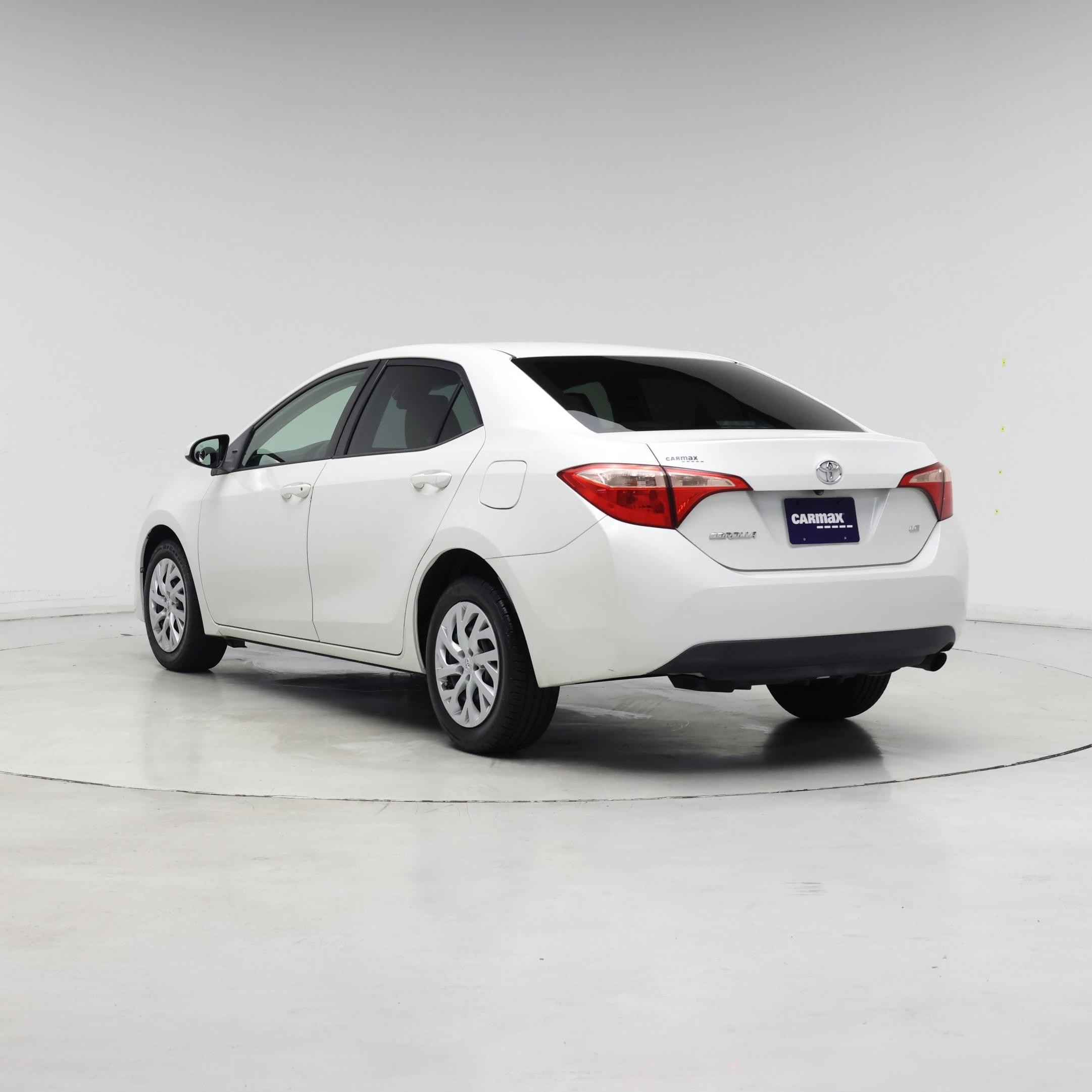 Thumbnail: 2018 Toyota Corolla - 2