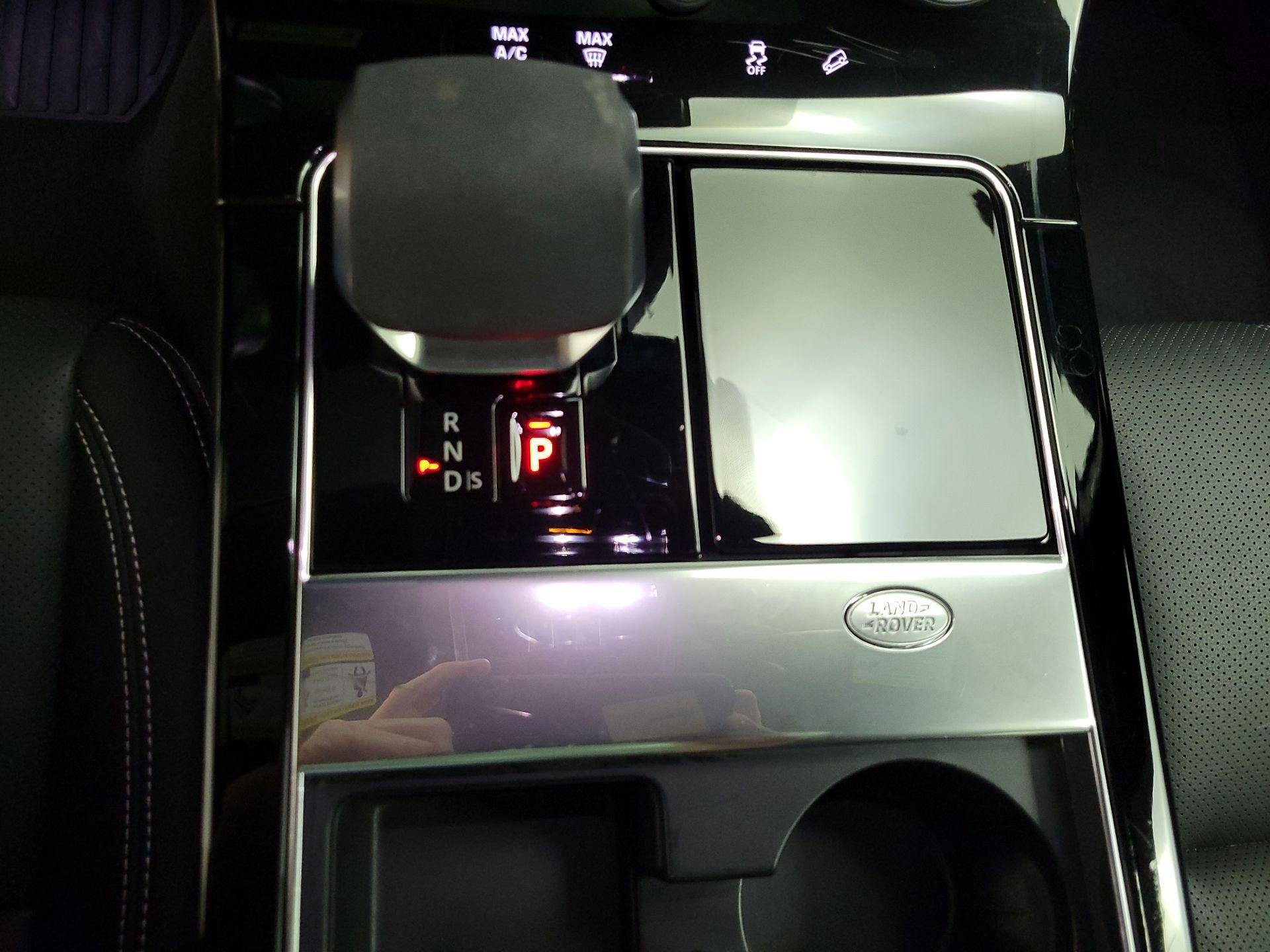Thumbnail: 2023 Land Rover Range Rover Velar - 18