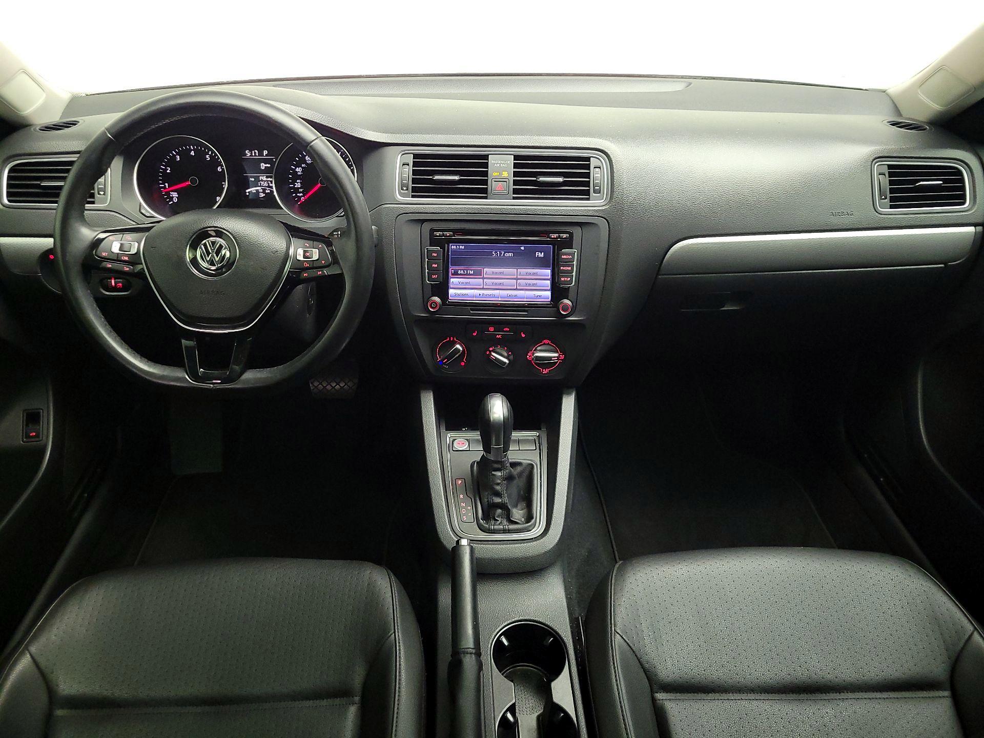 Thumbnail: 2015 Volkswagen Jetta - 9