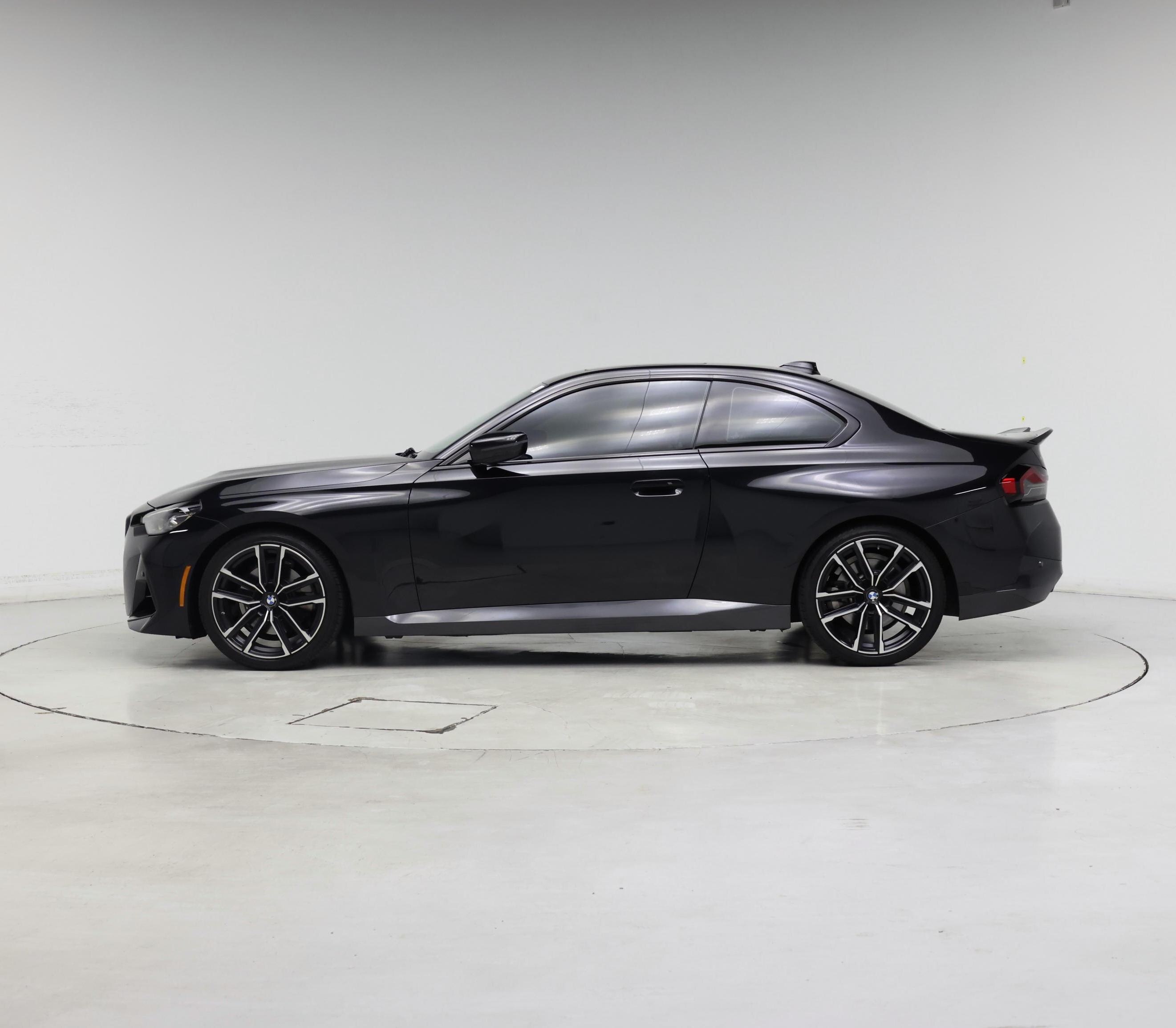 Thumbnail: 2022 BMW 2 Series - 3