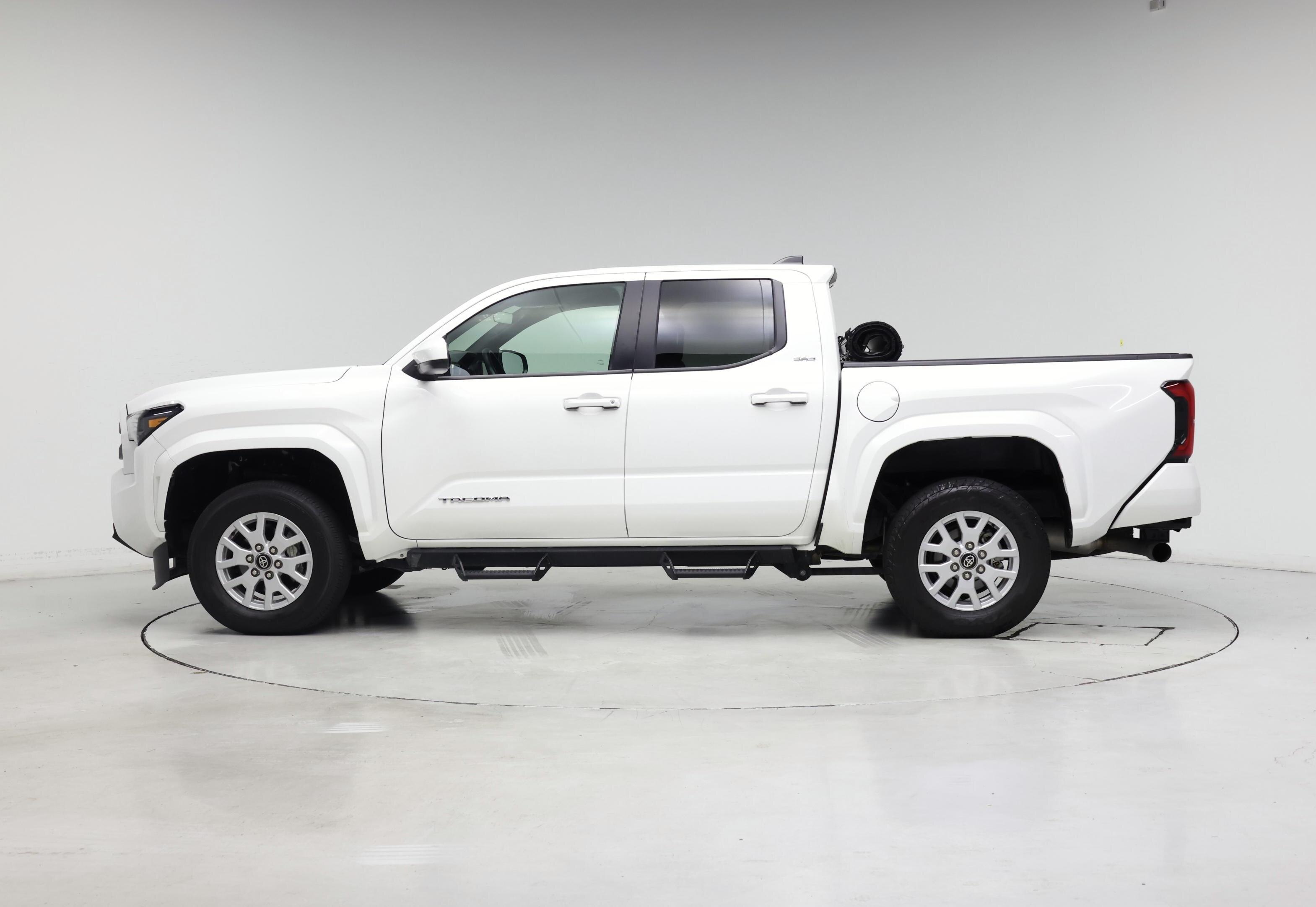 Thumbnail: 2025 Toyota Tacoma - 3