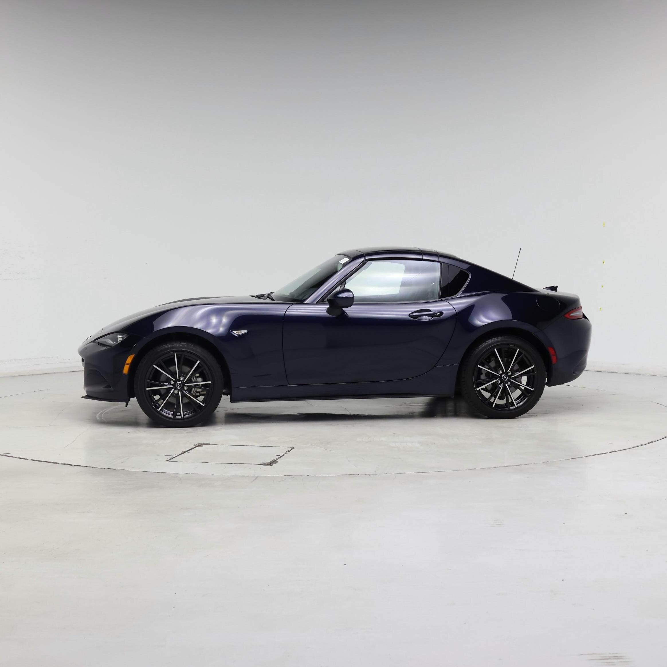 Thumbnail: 2025 Mazda MX-5 Miata - 3