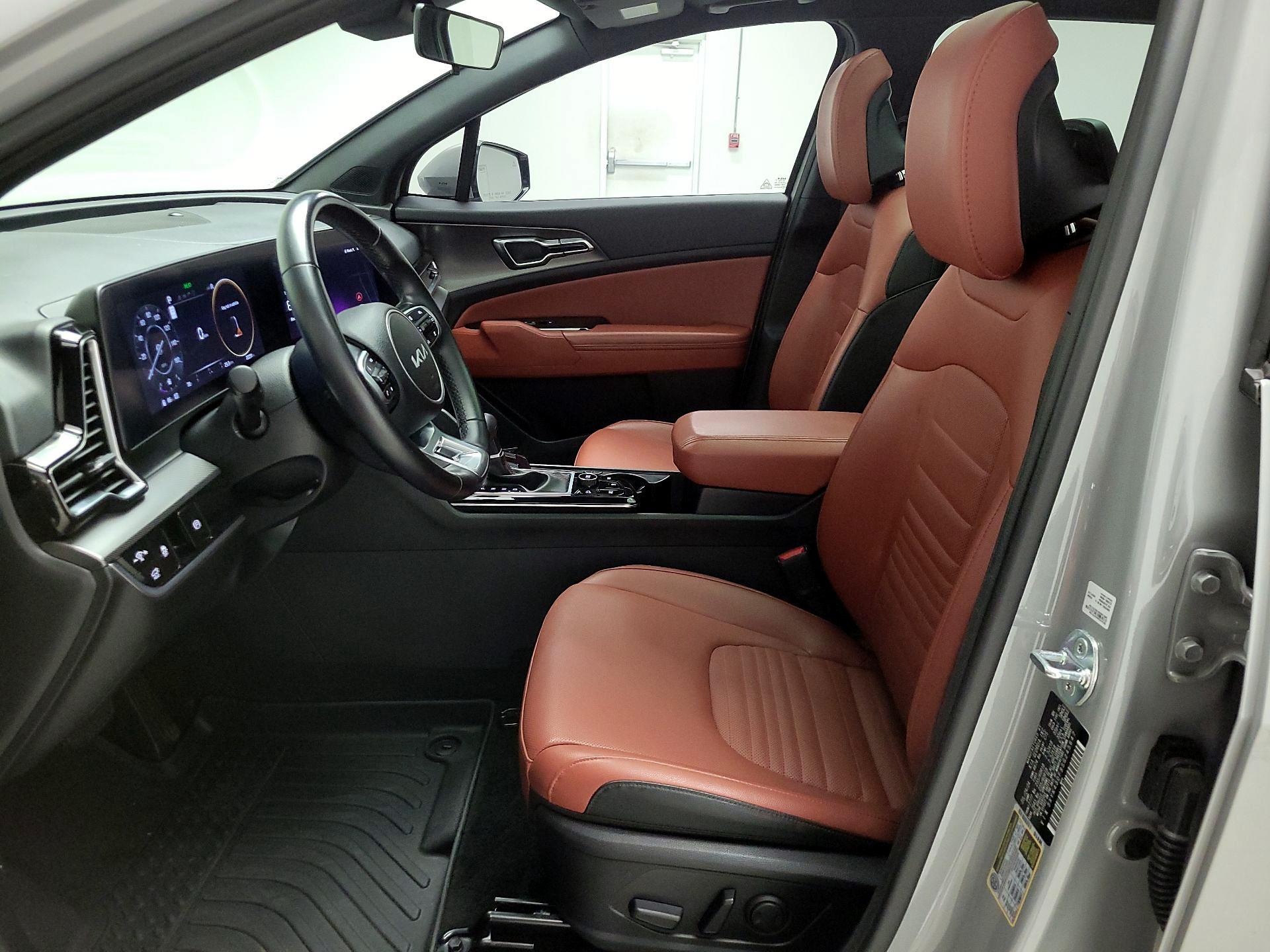 Thumbnail: 2025 Kia Sportage - 11