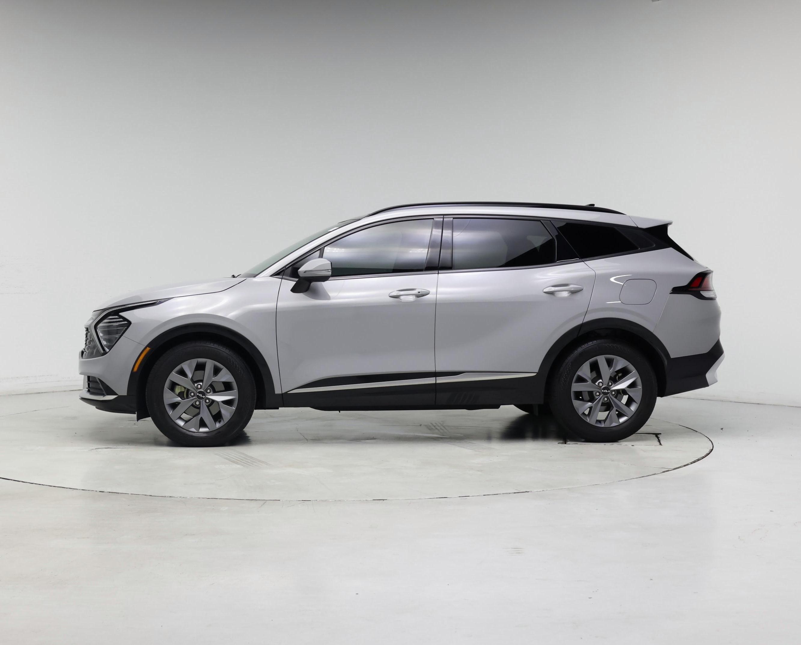 Thumbnail: 2025 Kia Sportage - 3