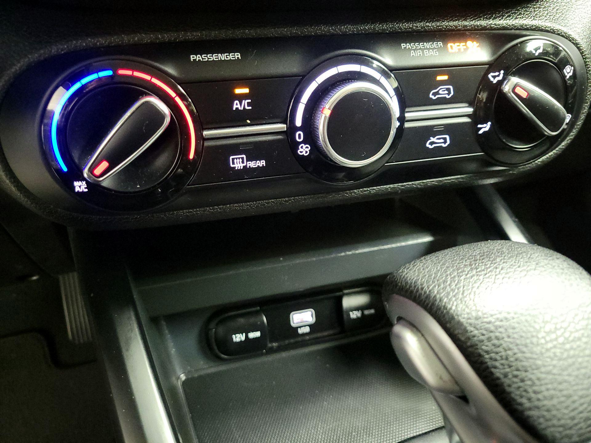 Thumbnail: 2023 Kia Soul - 15