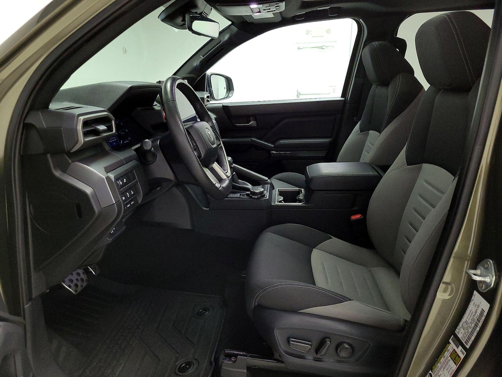 2024 Toyota Tacoma TRD Sport - Photo 12