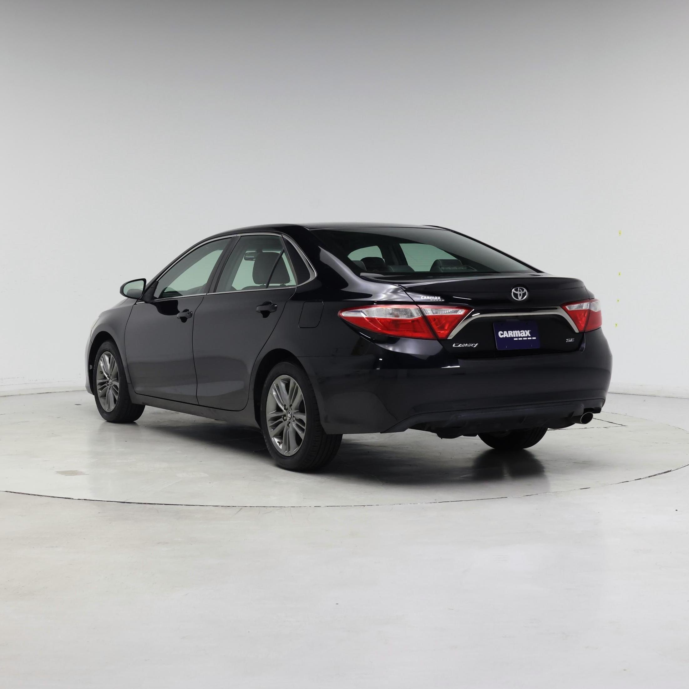 Thumbnail: 2017 Toyota Camry - 2