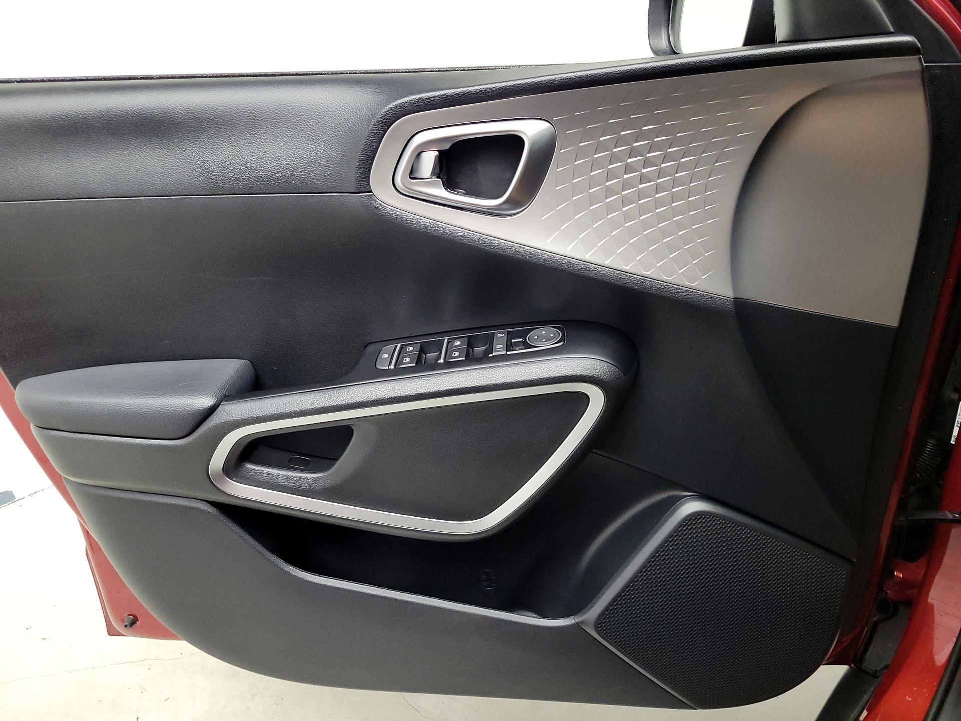 Thumbnail: 2024 Kia Soul - 12