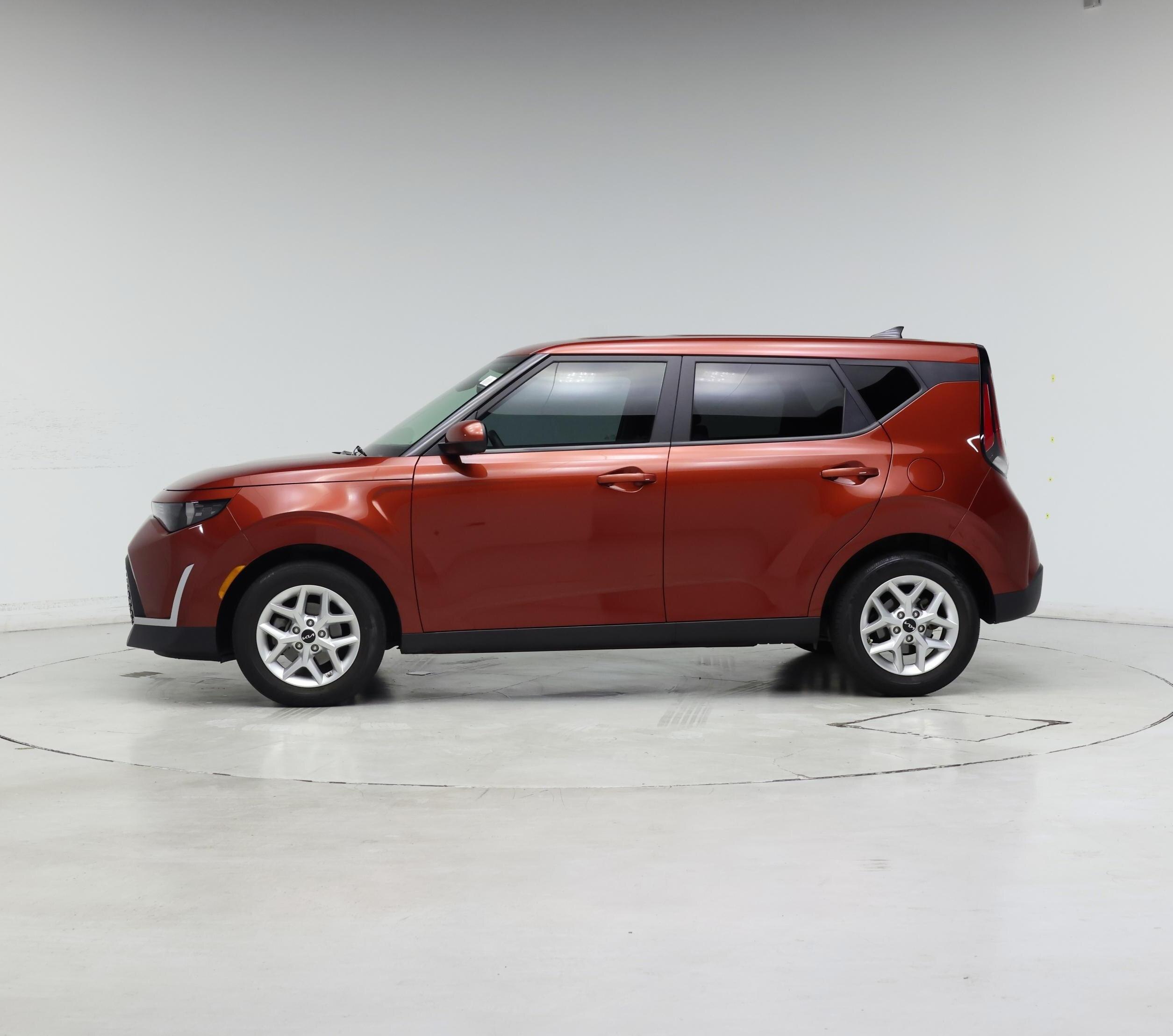 Thumbnail: 2024 Kia Soul - 3