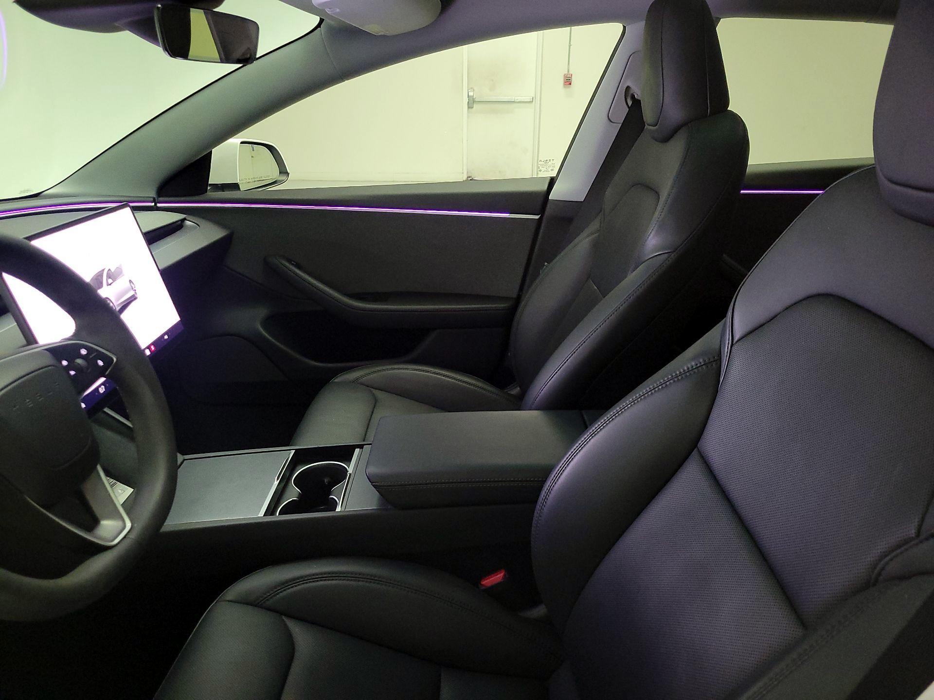Thumbnail: 2025 Tesla Model 3 - 11