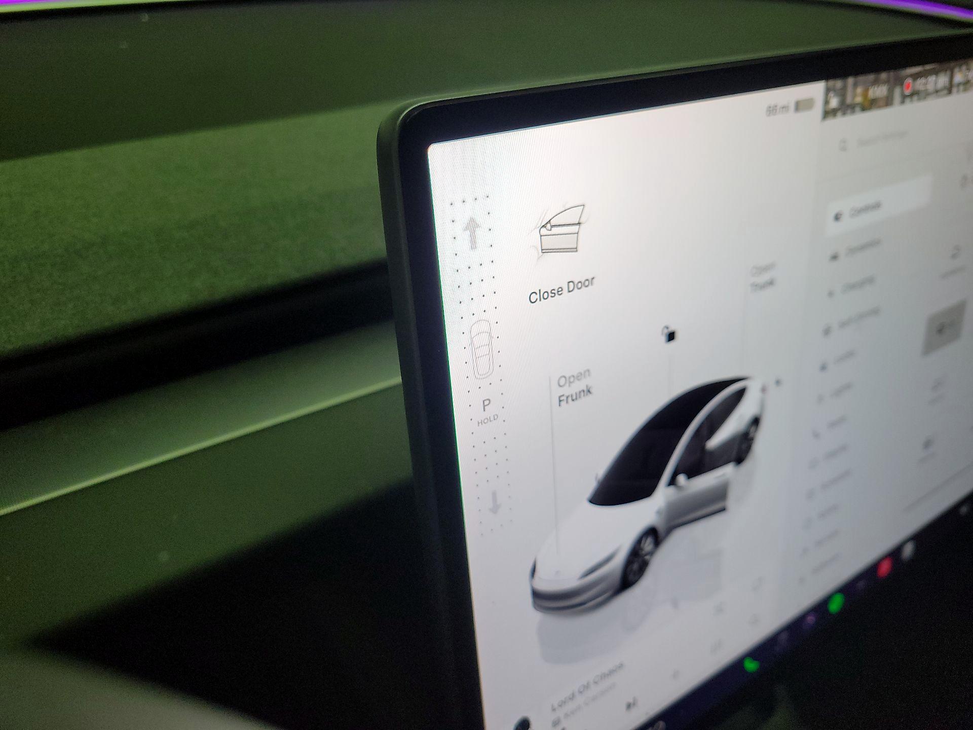Thumbnail: 2025 Tesla Model 3 - 16