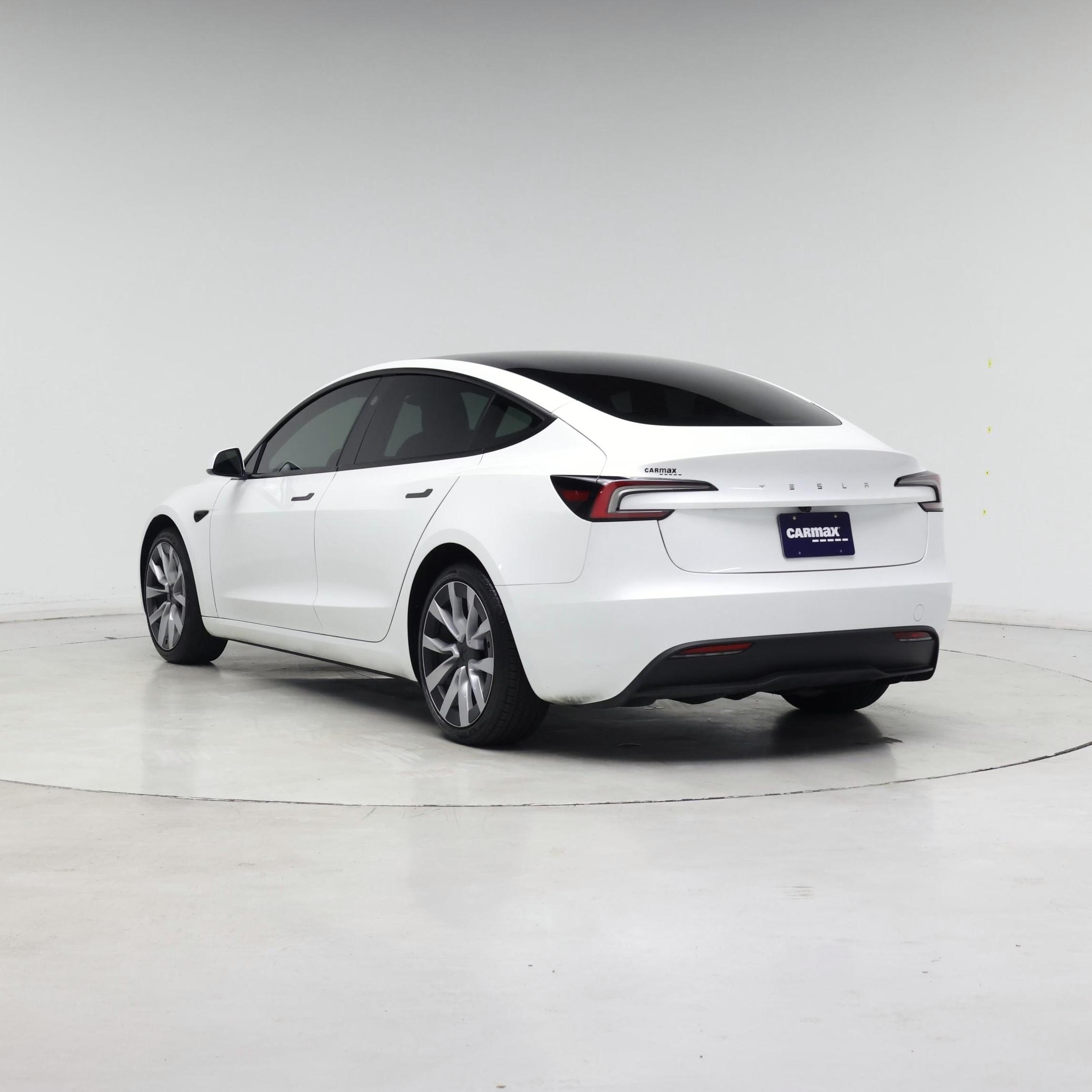 Thumbnail: 2025 Tesla Model 3 - 2
