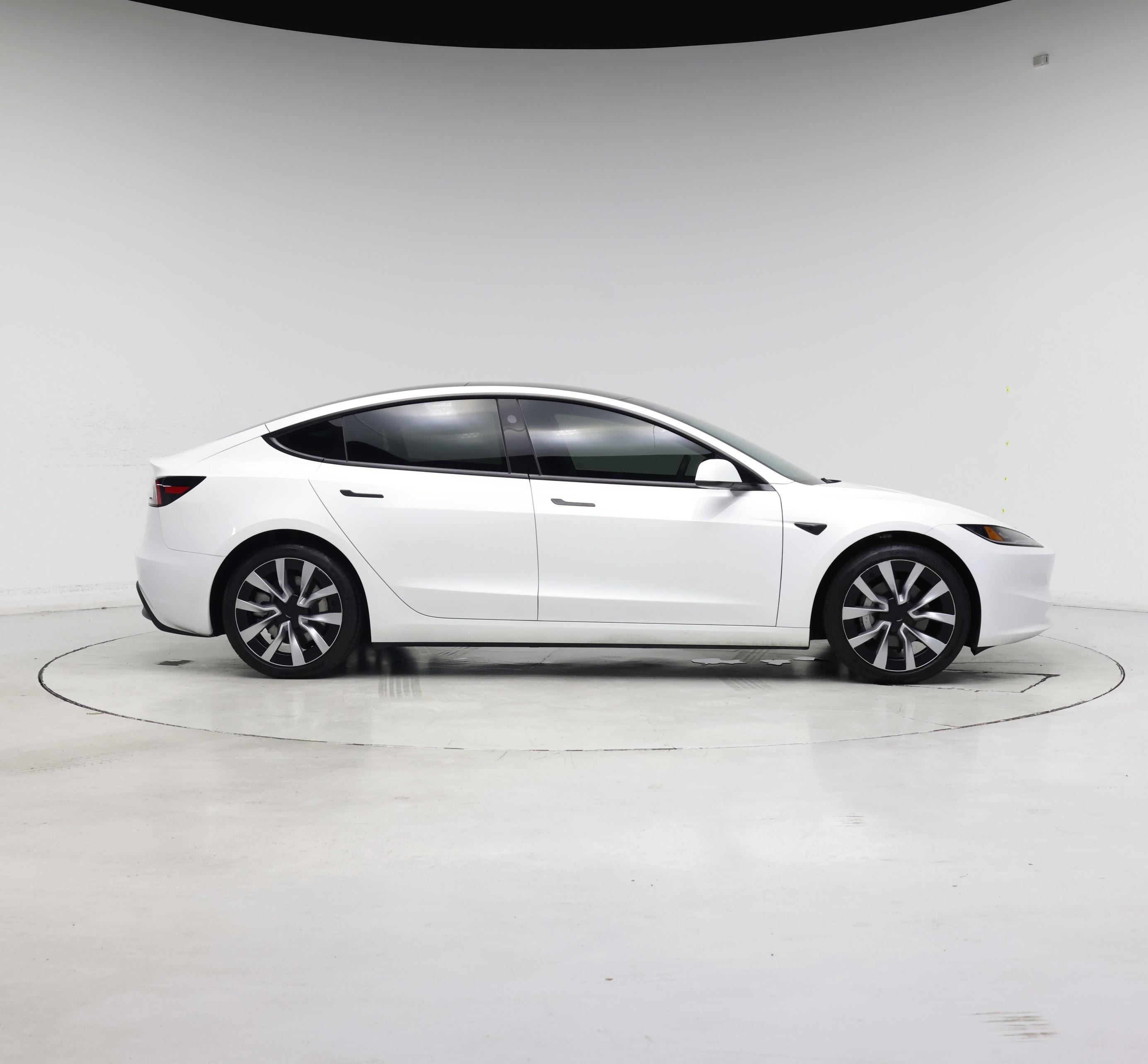 Thumbnail: 2025 Tesla Model 3 - 7