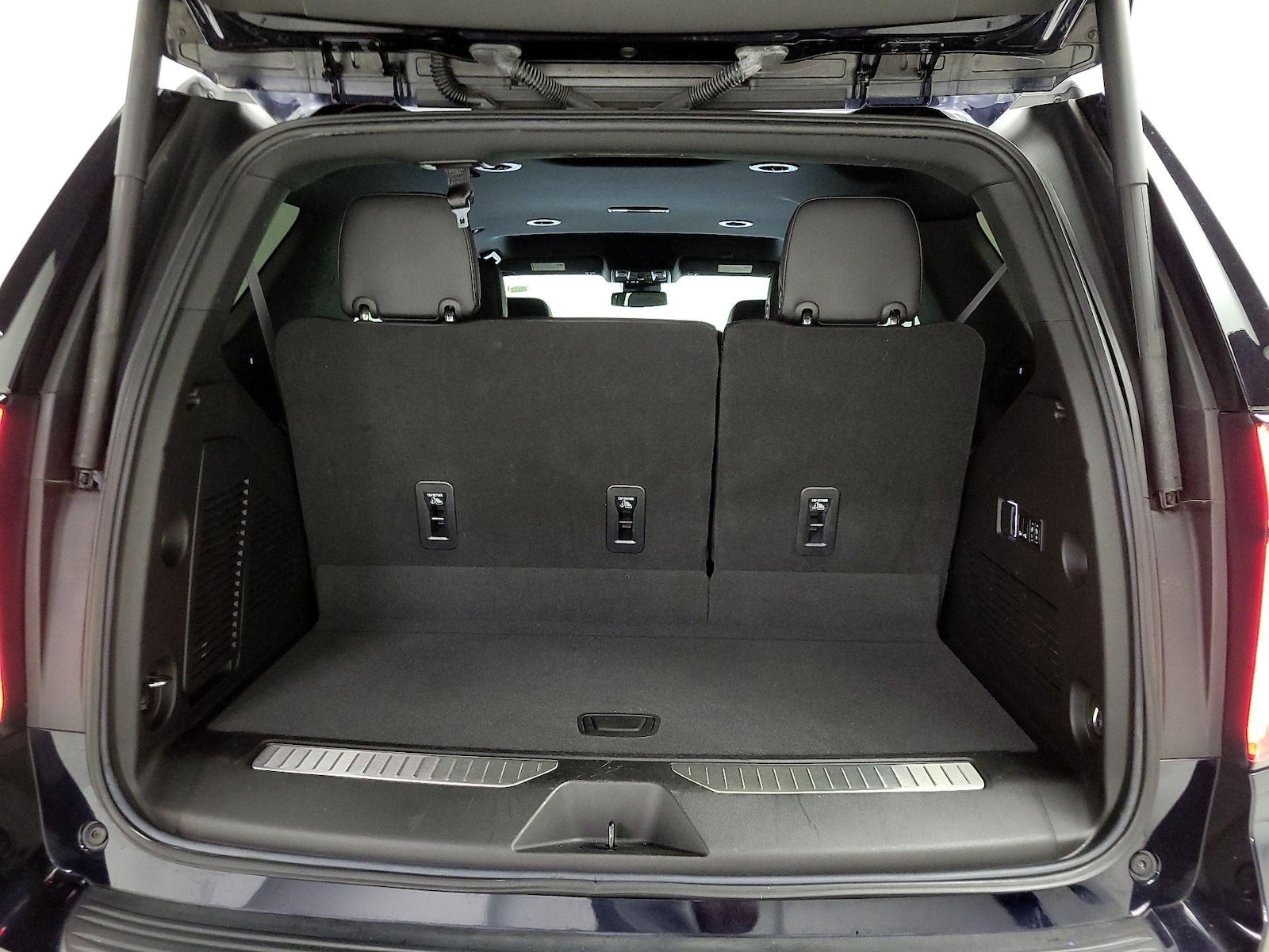 2023 Chevrolet Tahoe RST - Photo 23