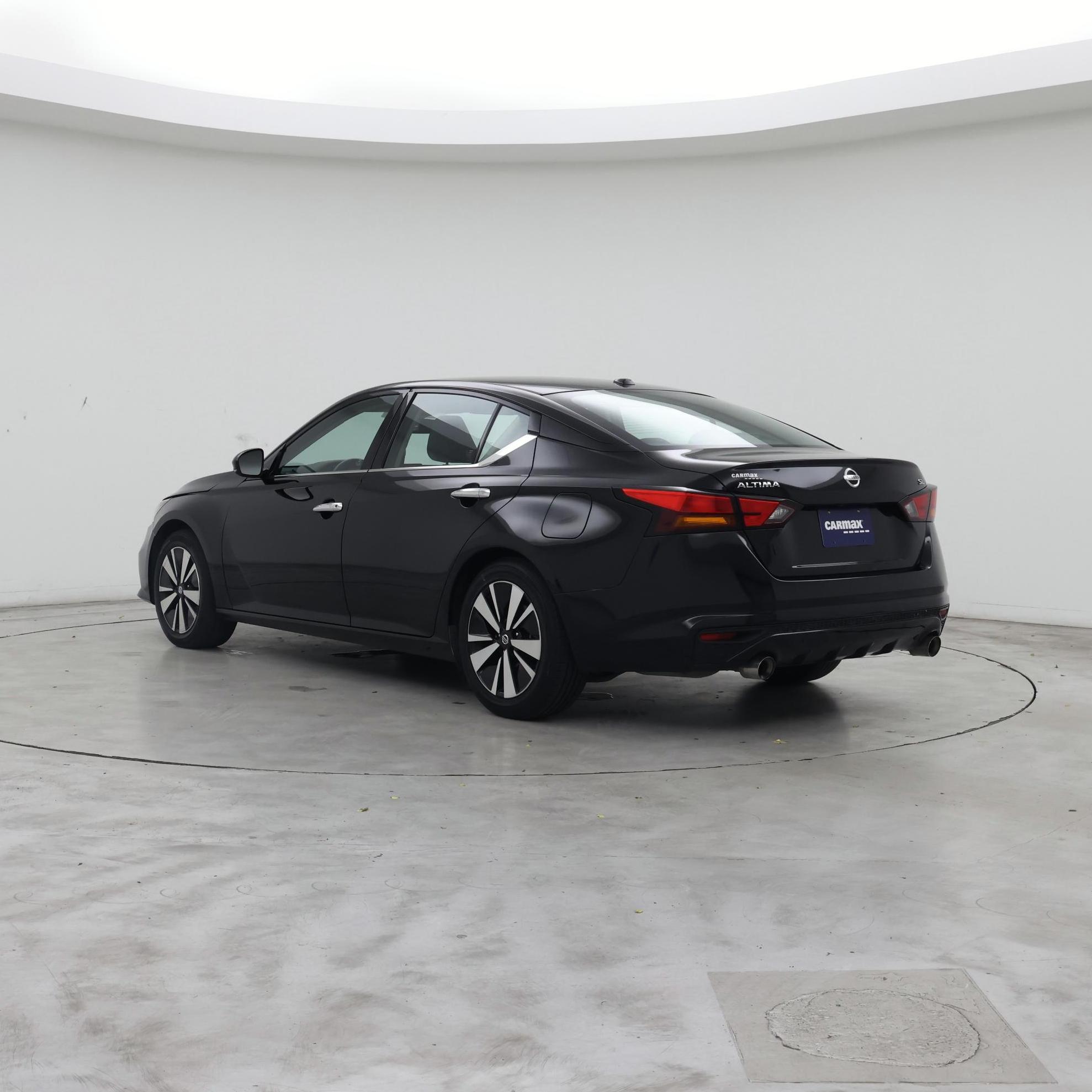 Thumbnail: 2020 Nissan Altima - 2