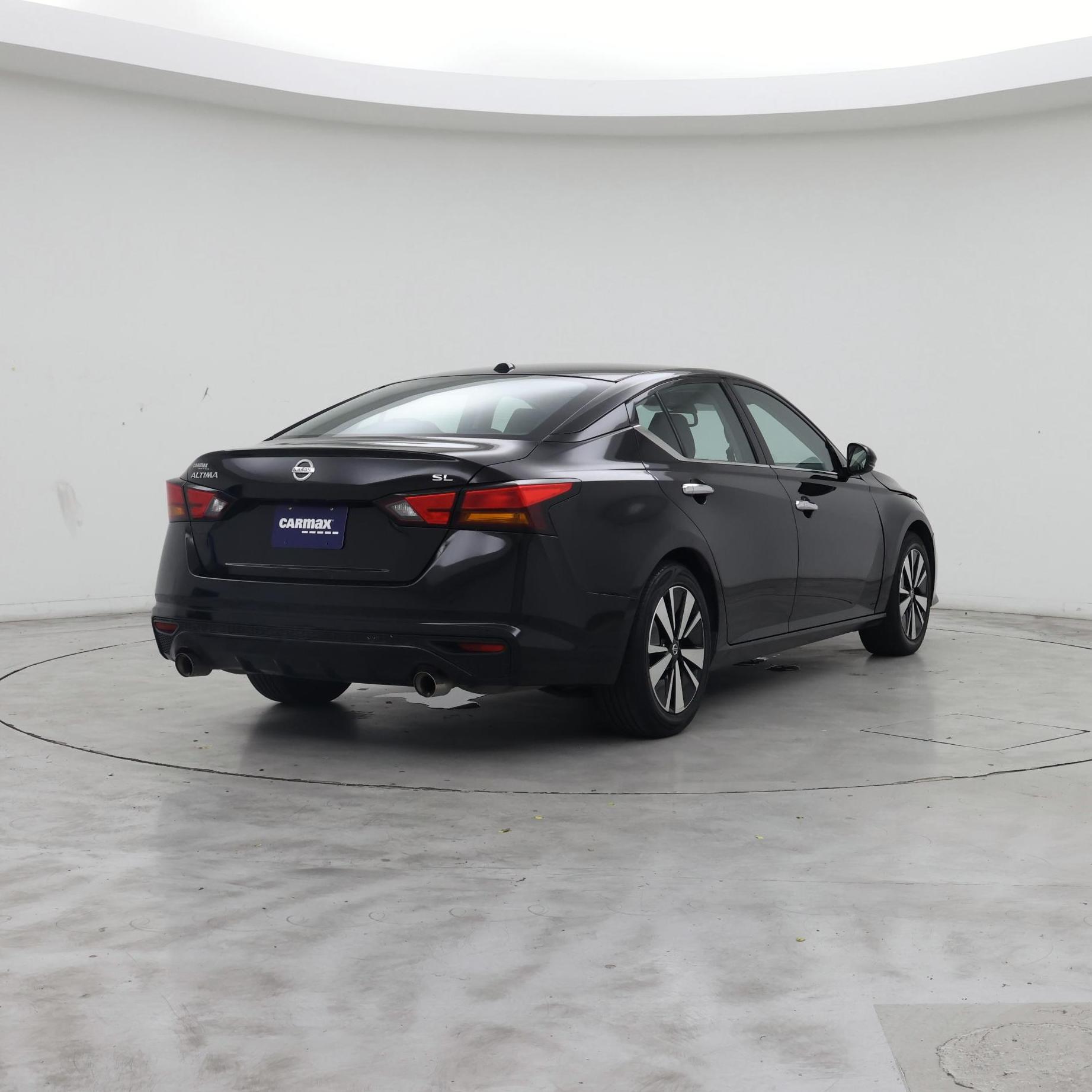 Thumbnail: 2020 Nissan Altima - 8