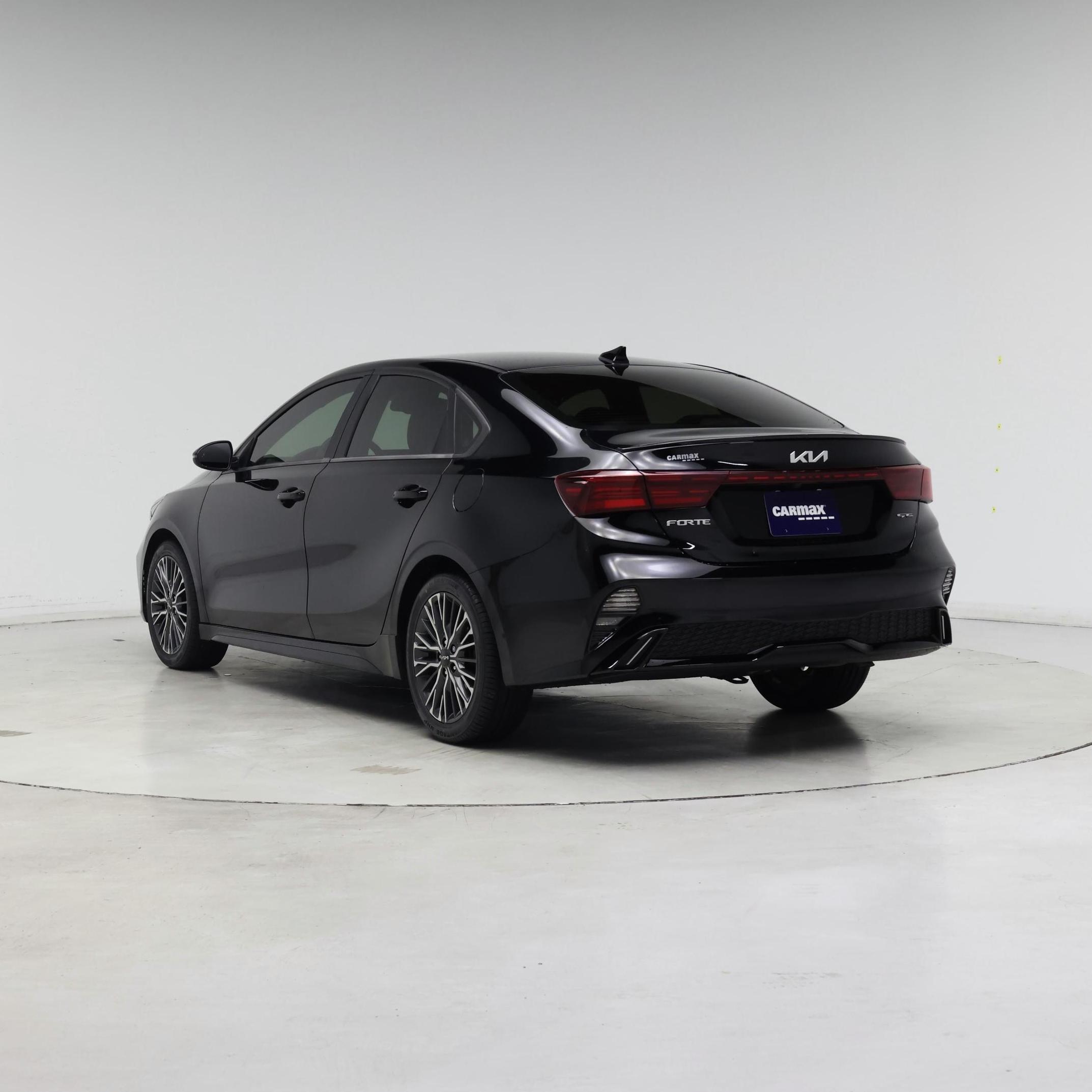 Thumbnail: 2023 Kia Forte - 2