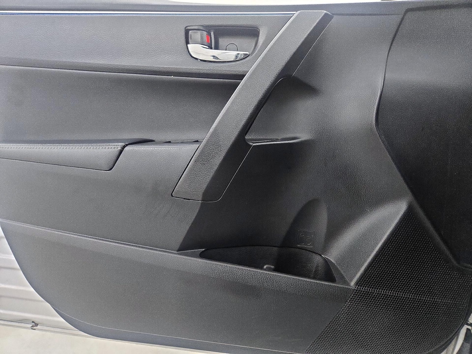2014 Toyota Corolla S - Photo 13