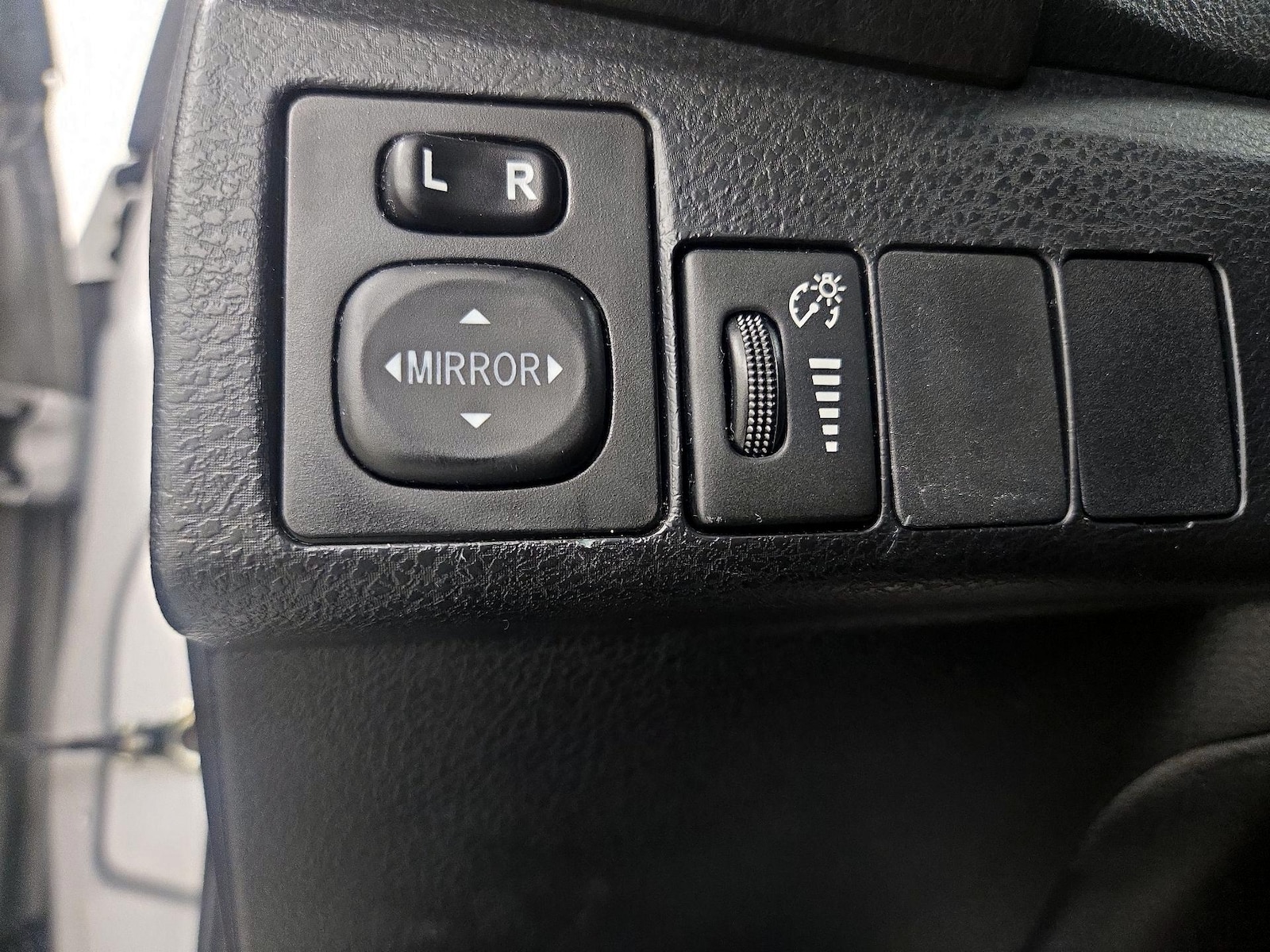 2014 Toyota Corolla S - Photo 14