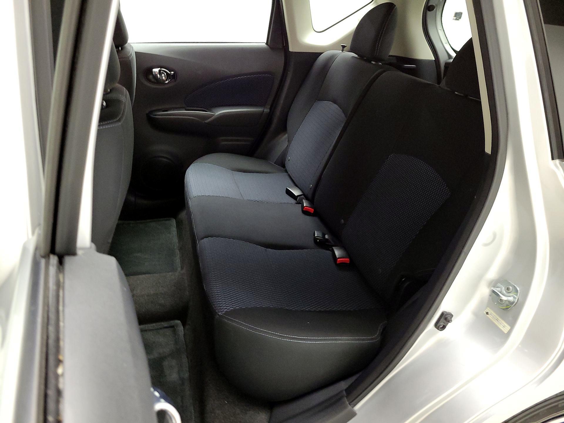 Thumbnail: 2016 Nissan Versa Note - 19