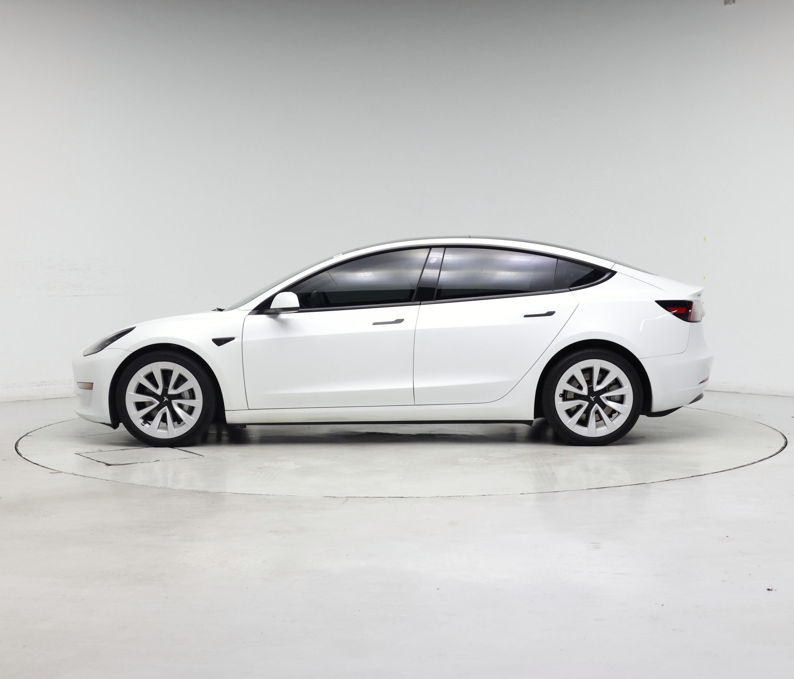 Thumbnail: 2023 Tesla Model 3 - 3