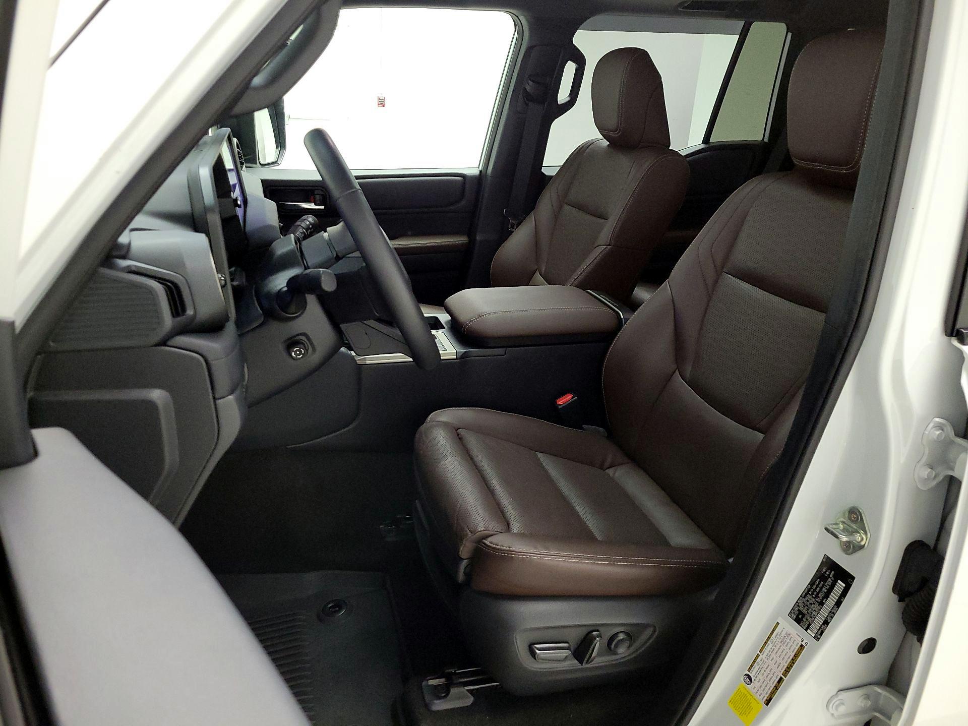 Thumbnail: 2024 Toyota Land Cruiser - 11