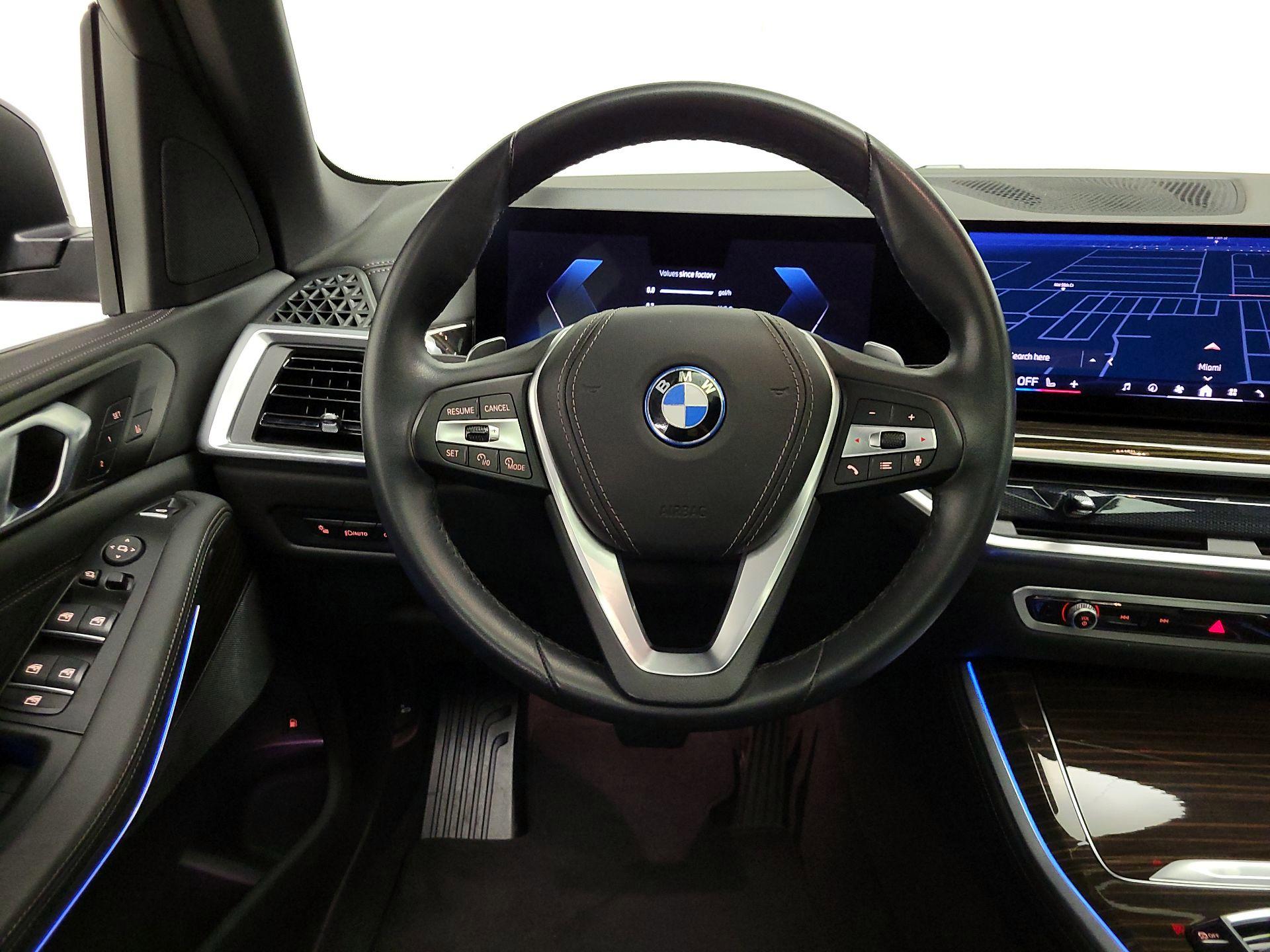 Thumbnail: 2024 BMW X5 - 10