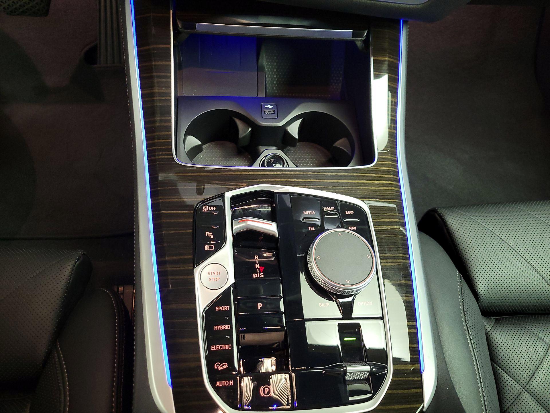Thumbnail: 2024 BMW X5 - 18