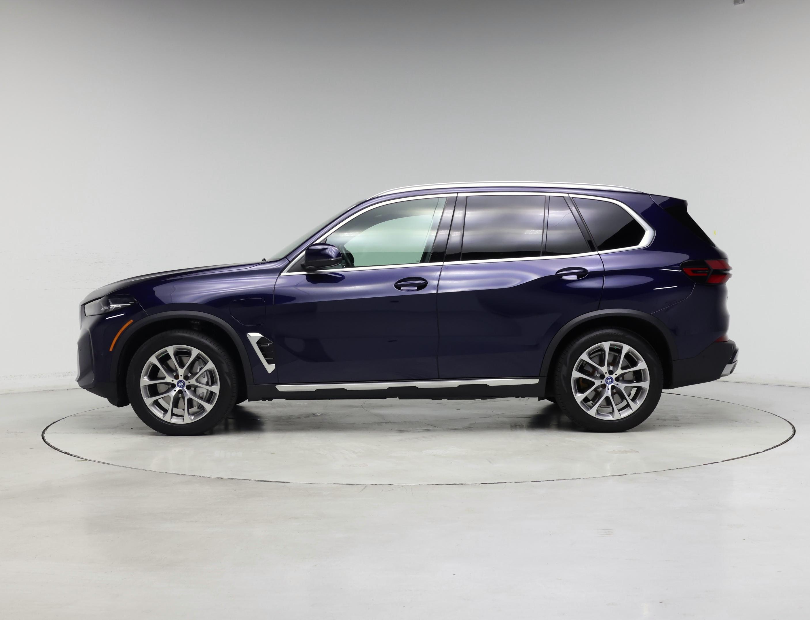 Thumbnail: 2024 BMW X5 - 3
