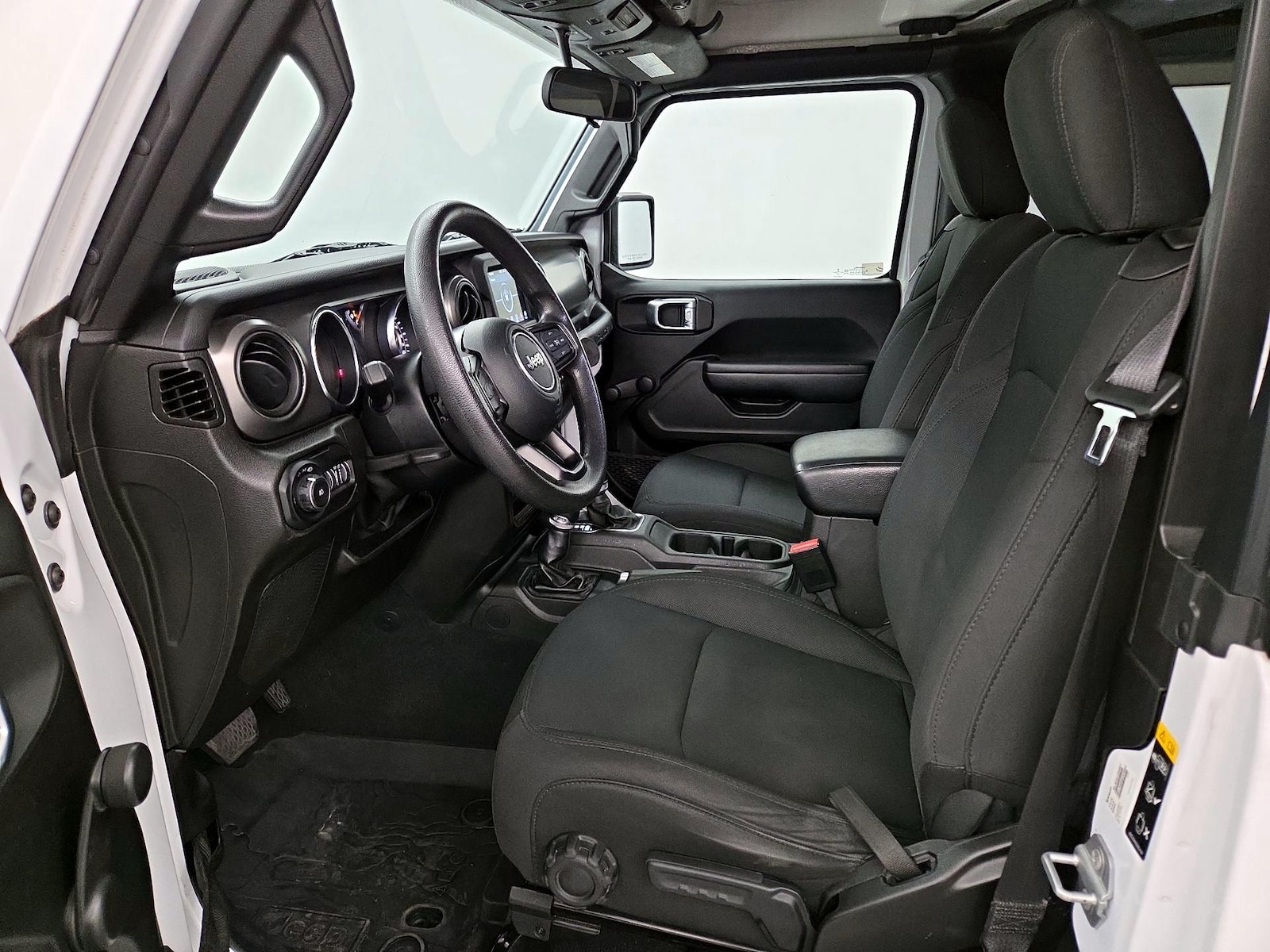 2022 Jeep Wrangler Willys Sport - Photo 12