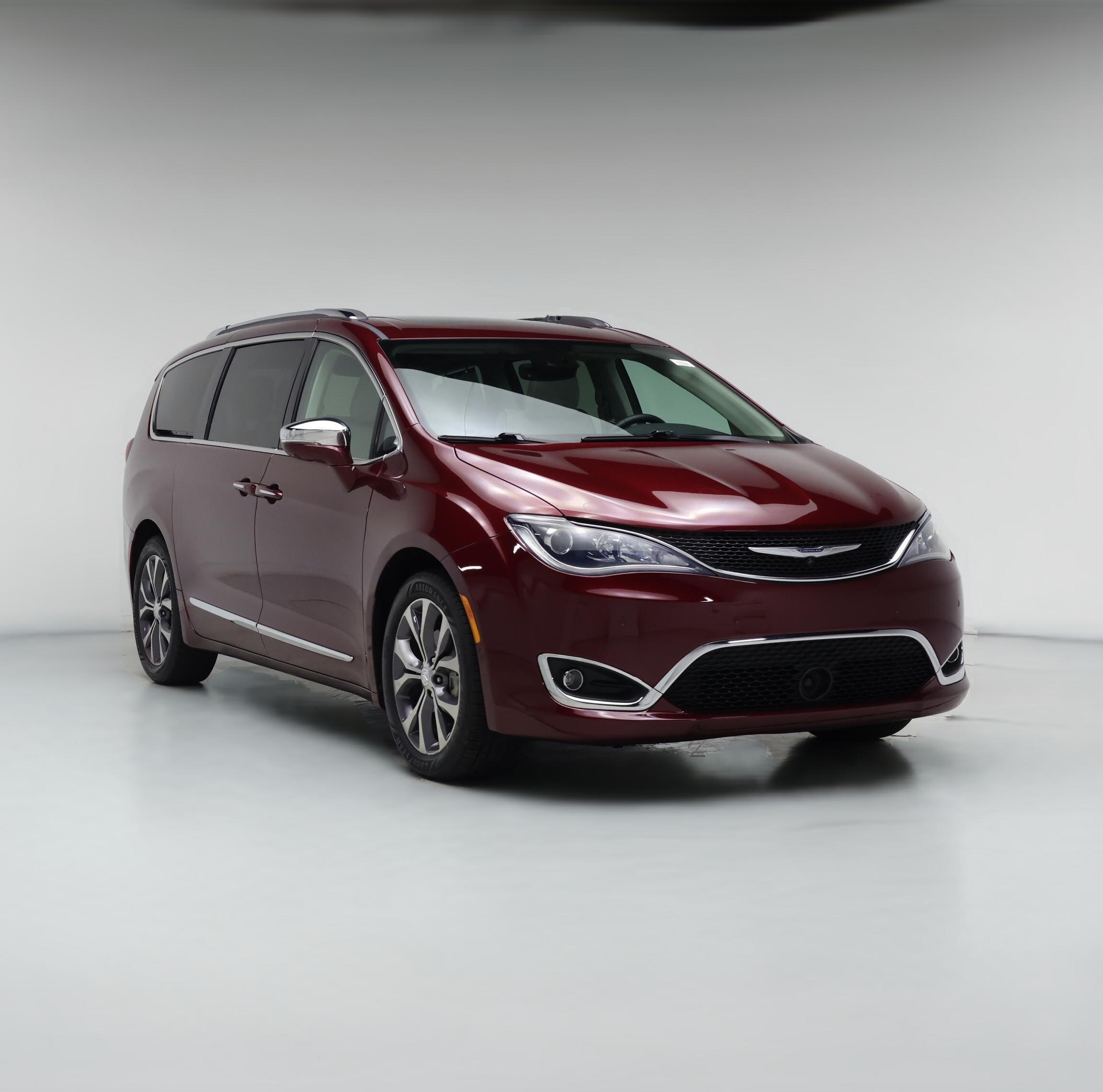 Thumbnail: 2017 Chrysler Pacifica - 1