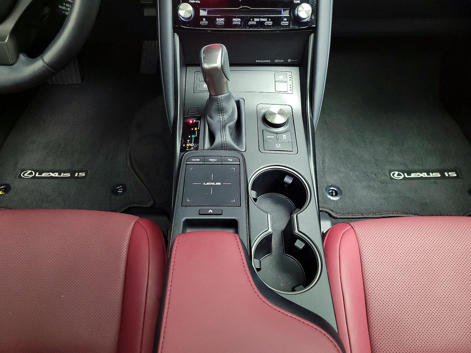 2023 Lexus IS 300 - Photo 18