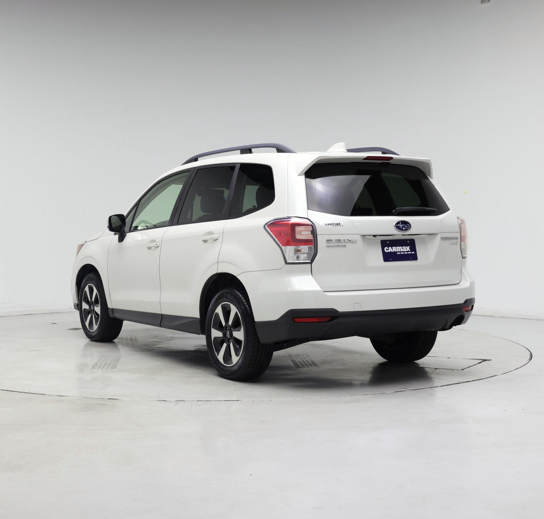 Thumbnail: 2017 Subaru Forester - 2
