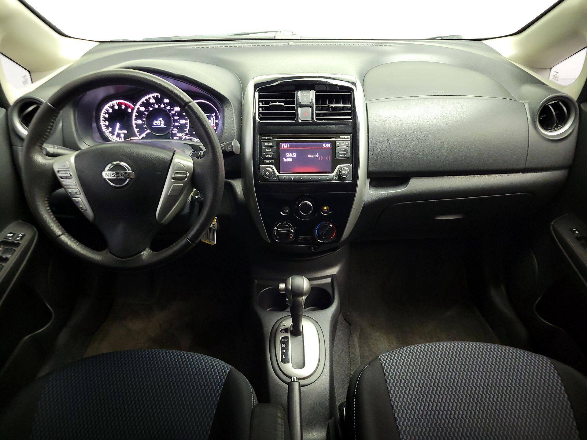 Thumbnail: 2015 Nissan Versa Note - 9