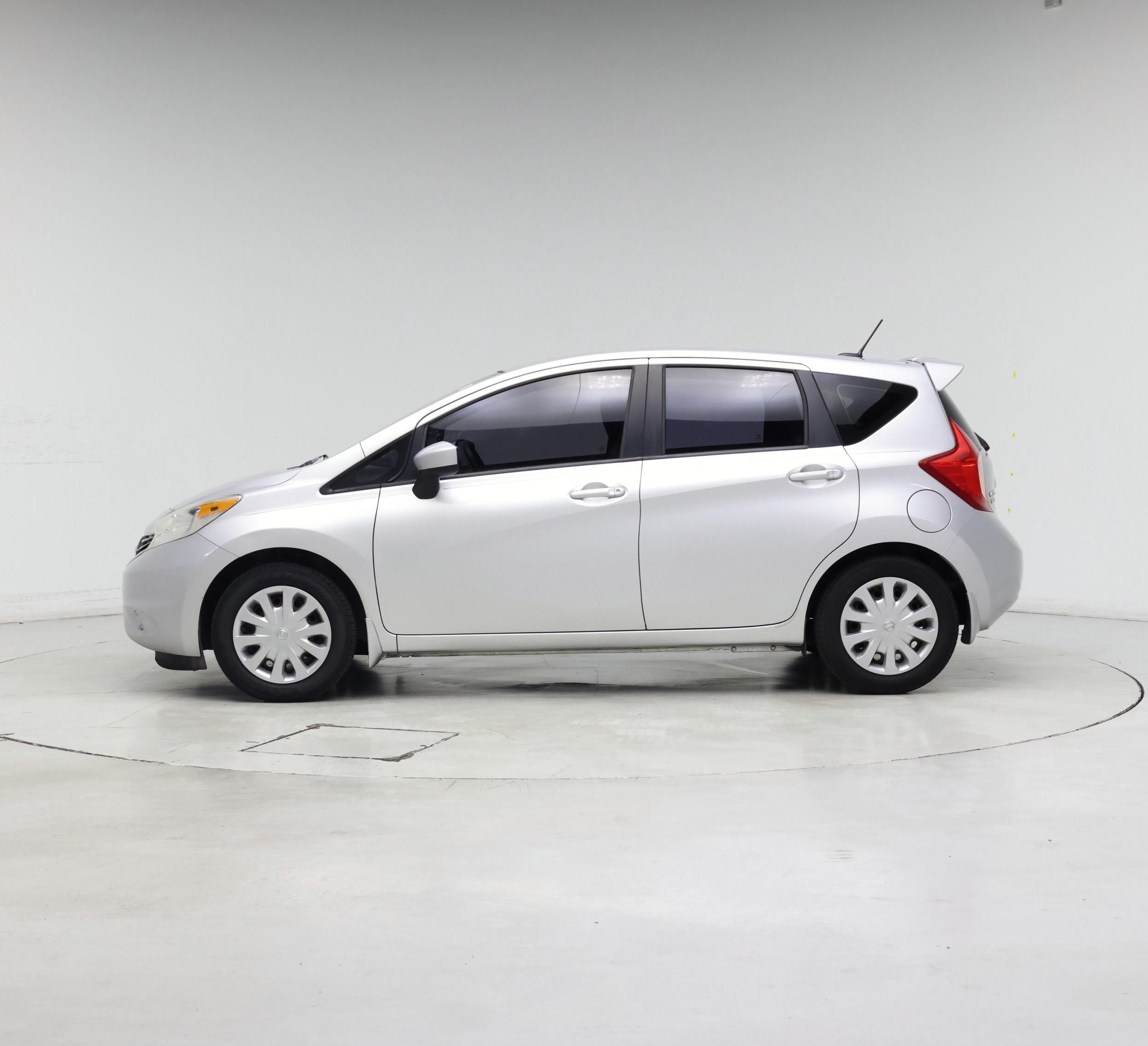 Thumbnail: 2015 Nissan Versa Note - 3