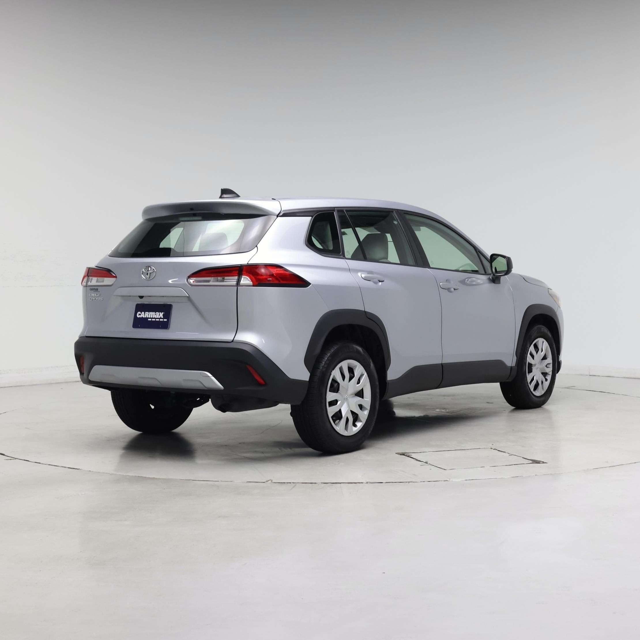 Thumbnail: 2023 Toyota Corolla Cross - 8