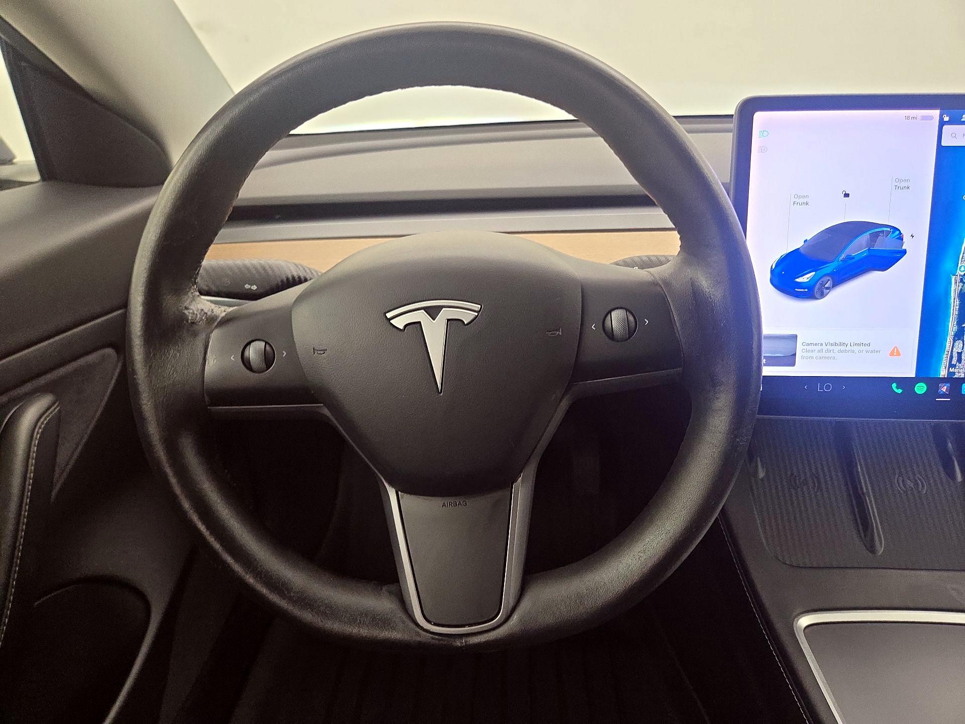 Thumbnail: 2021 Tesla Model 3 - 10